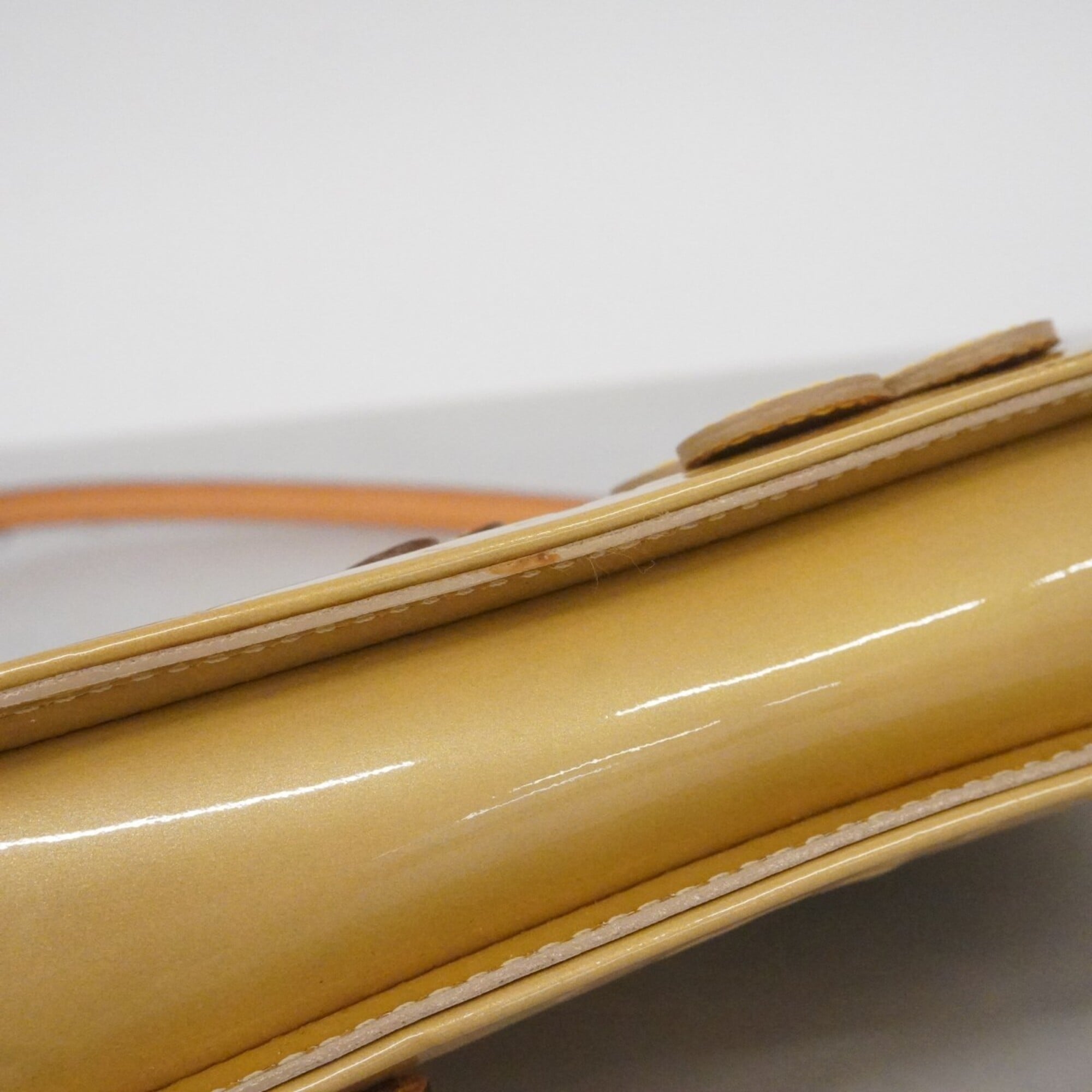 Louis Vuitton Beige Pouch (Pre-Owned)
