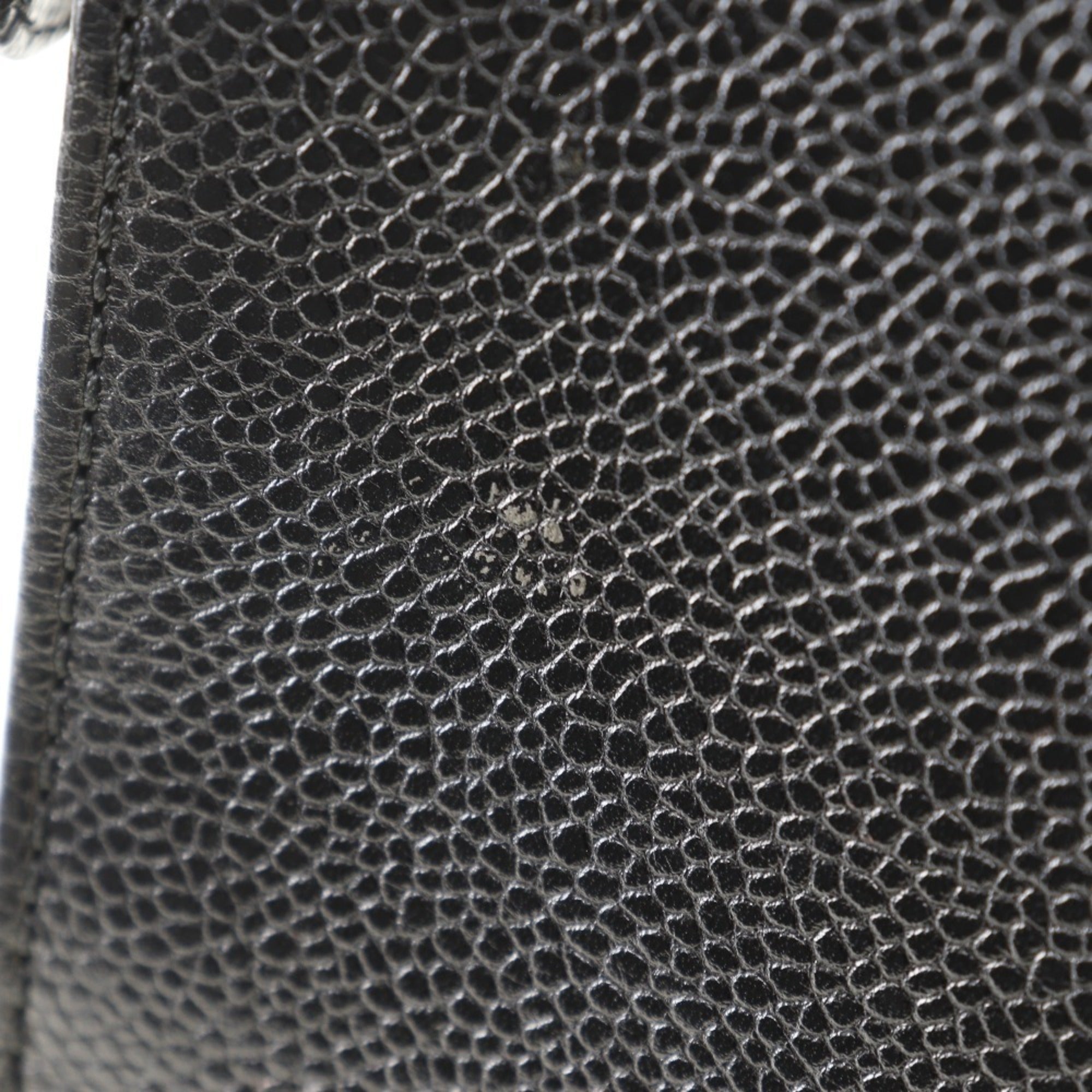 Chanel Black Caviar Leather Handbag (Pre-Owned)