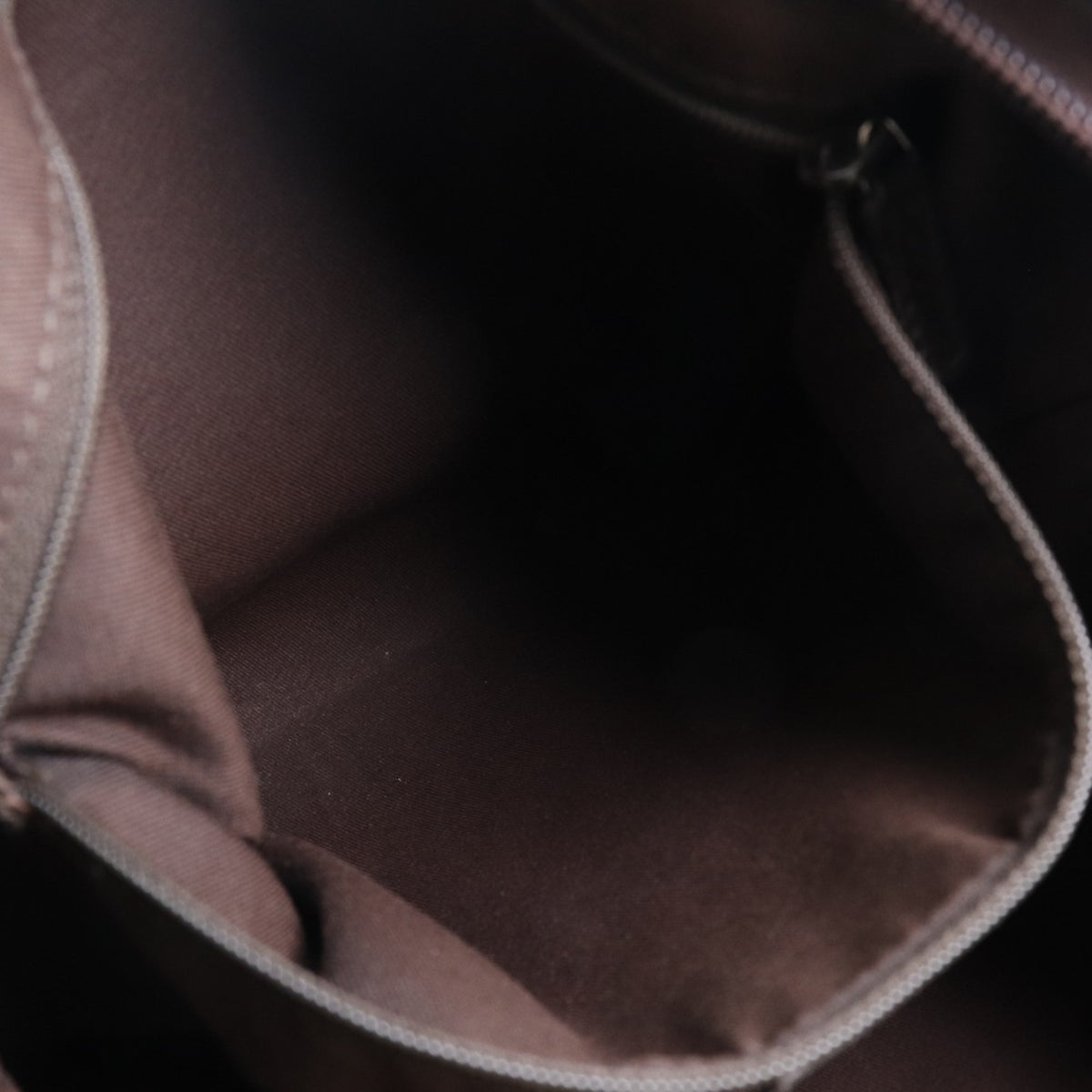 Gucci Abbey Brown Gg Canvas Shoulder Bag (Pre-Owned)
