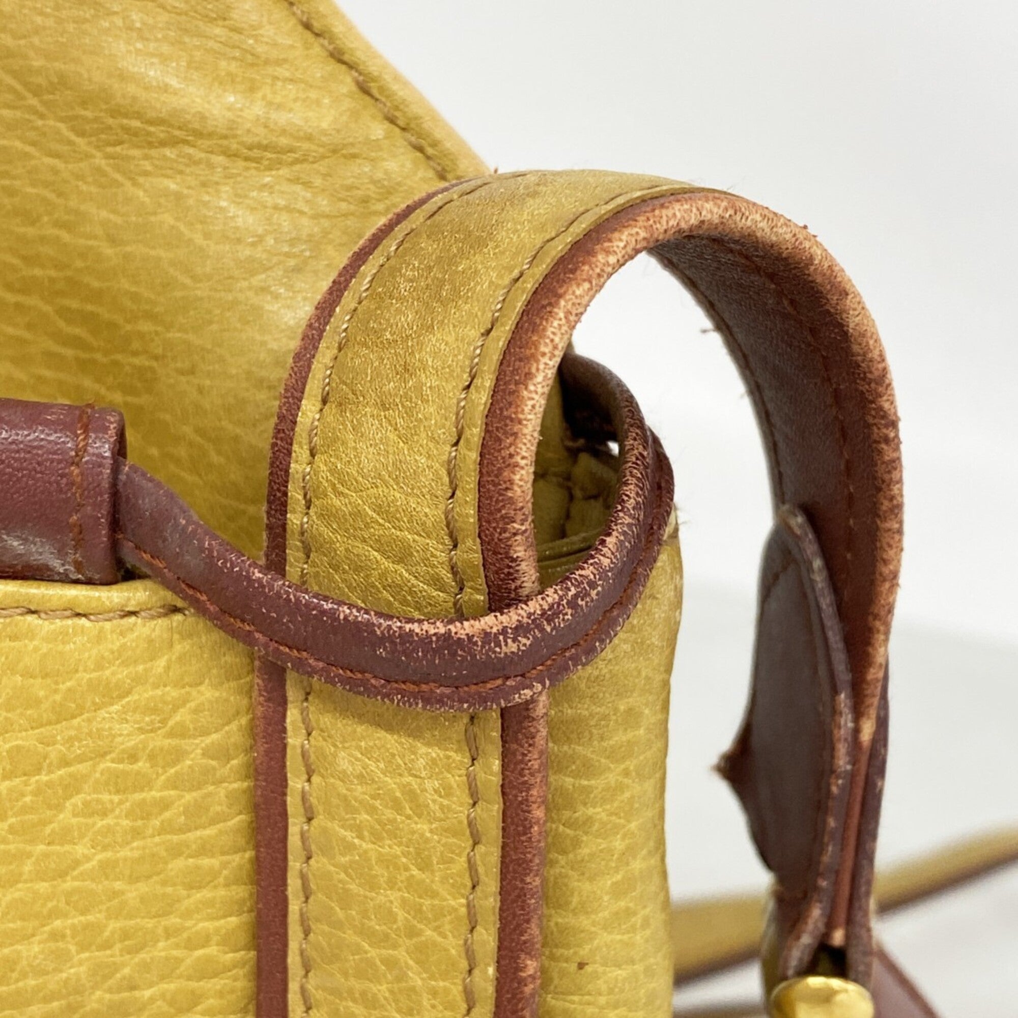 Cartier Bordeaux Brown Leather Shoulder Bag (Pre-Owned)
