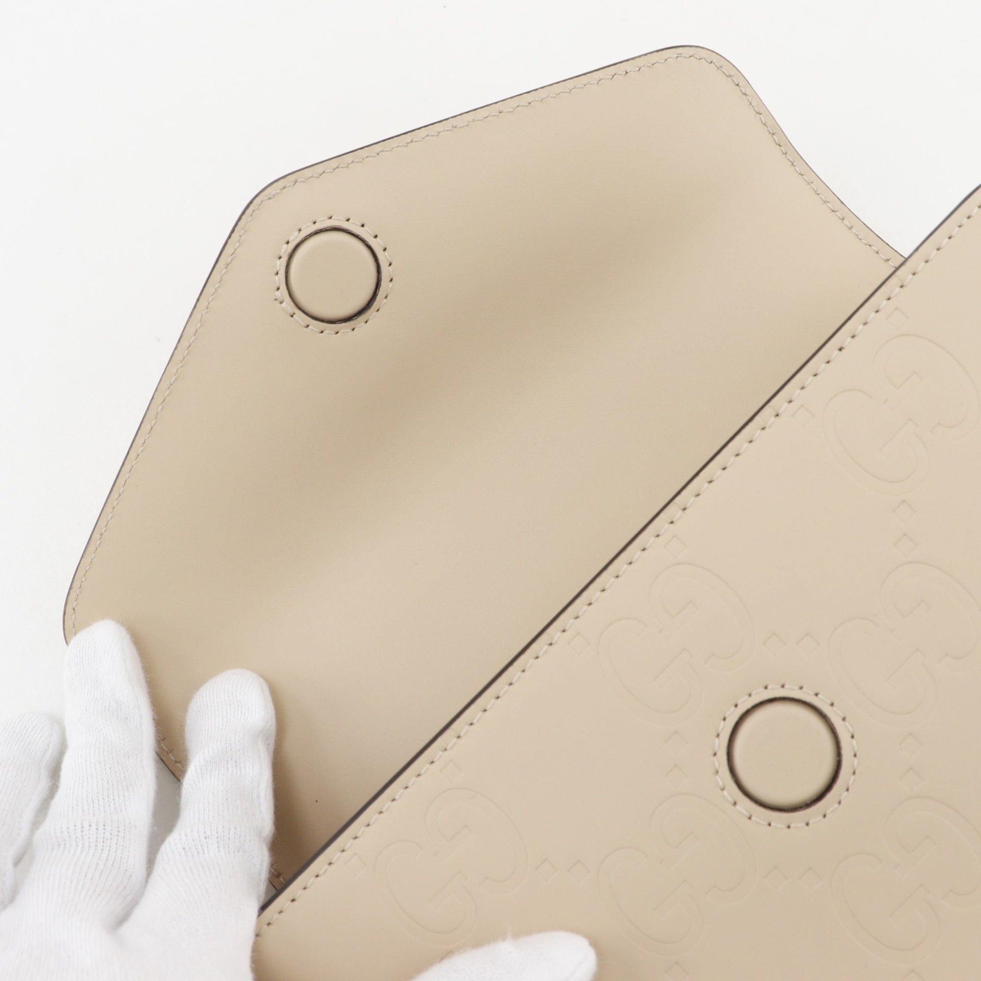 Gucci Beige Leather Shoulder Bag (Pre-Owned)