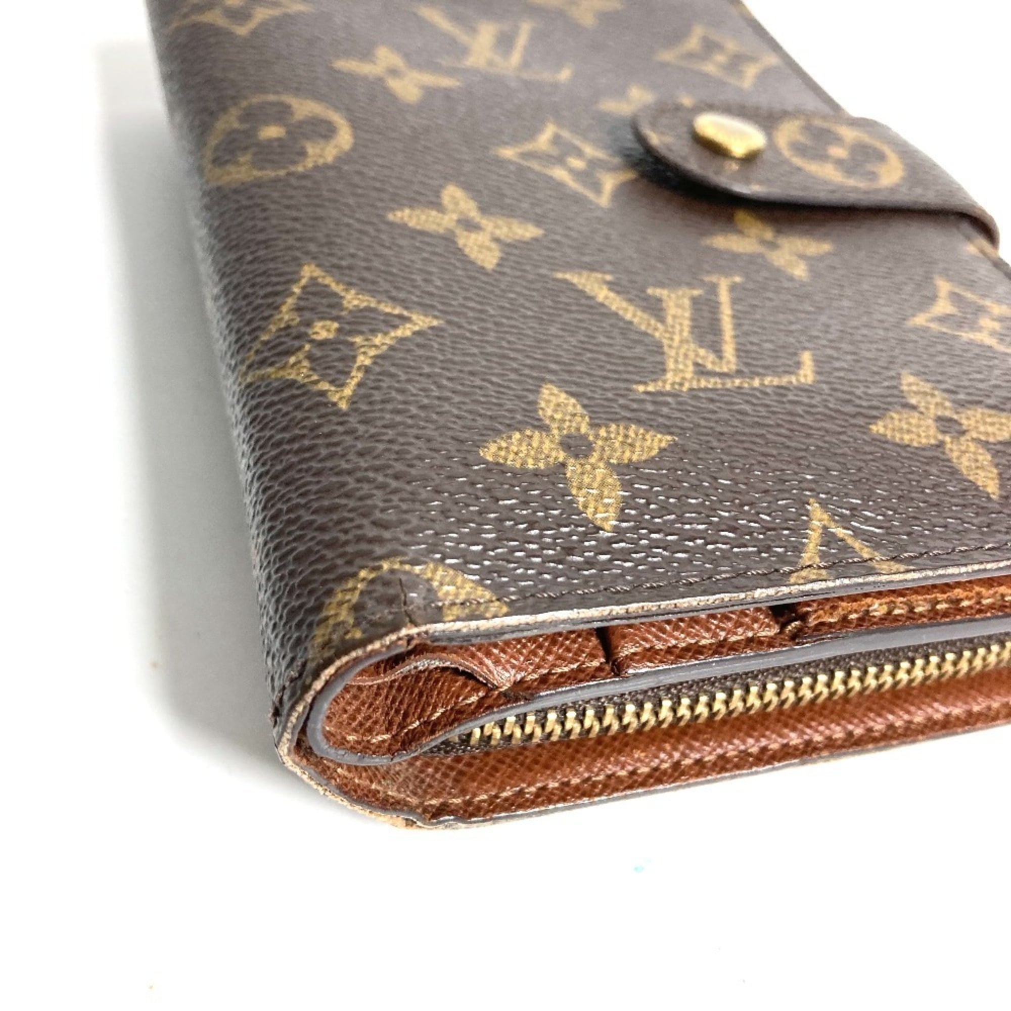 Louis Vuitton Brown Monogram Canvas Wallet (Bi-Fold) (Pre-Owned)