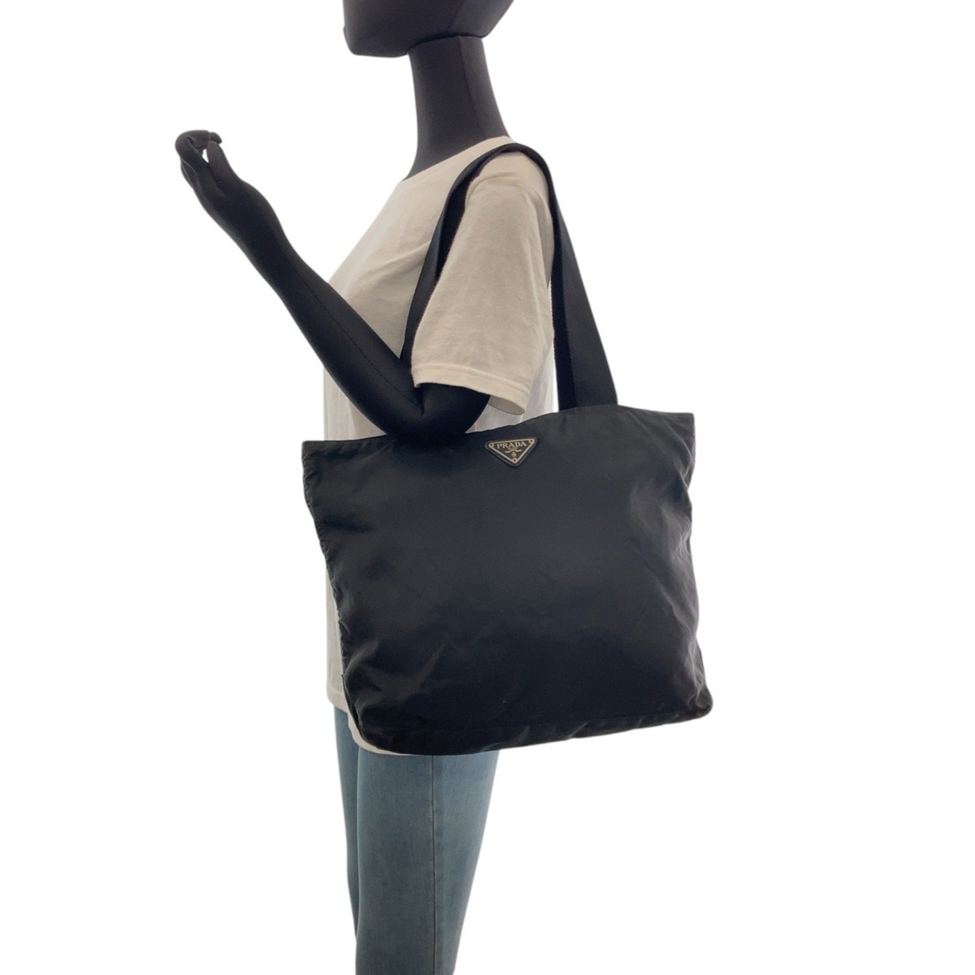 Prada Black Nylon Shoulder Bag Tote Bag (Pre-Owned)