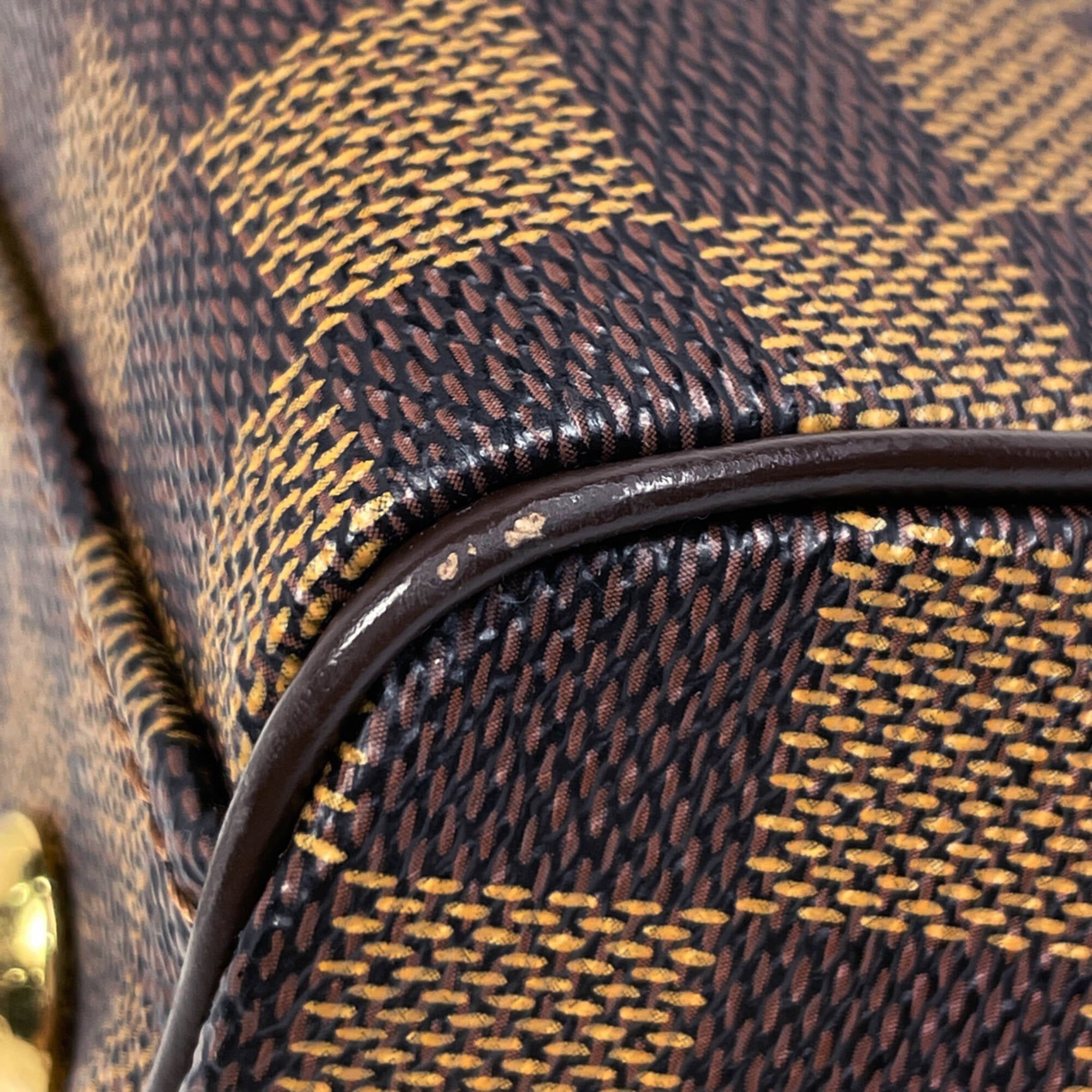 Louis Vuitton Brown Damier Canvas Handbag (Pre-Owned)