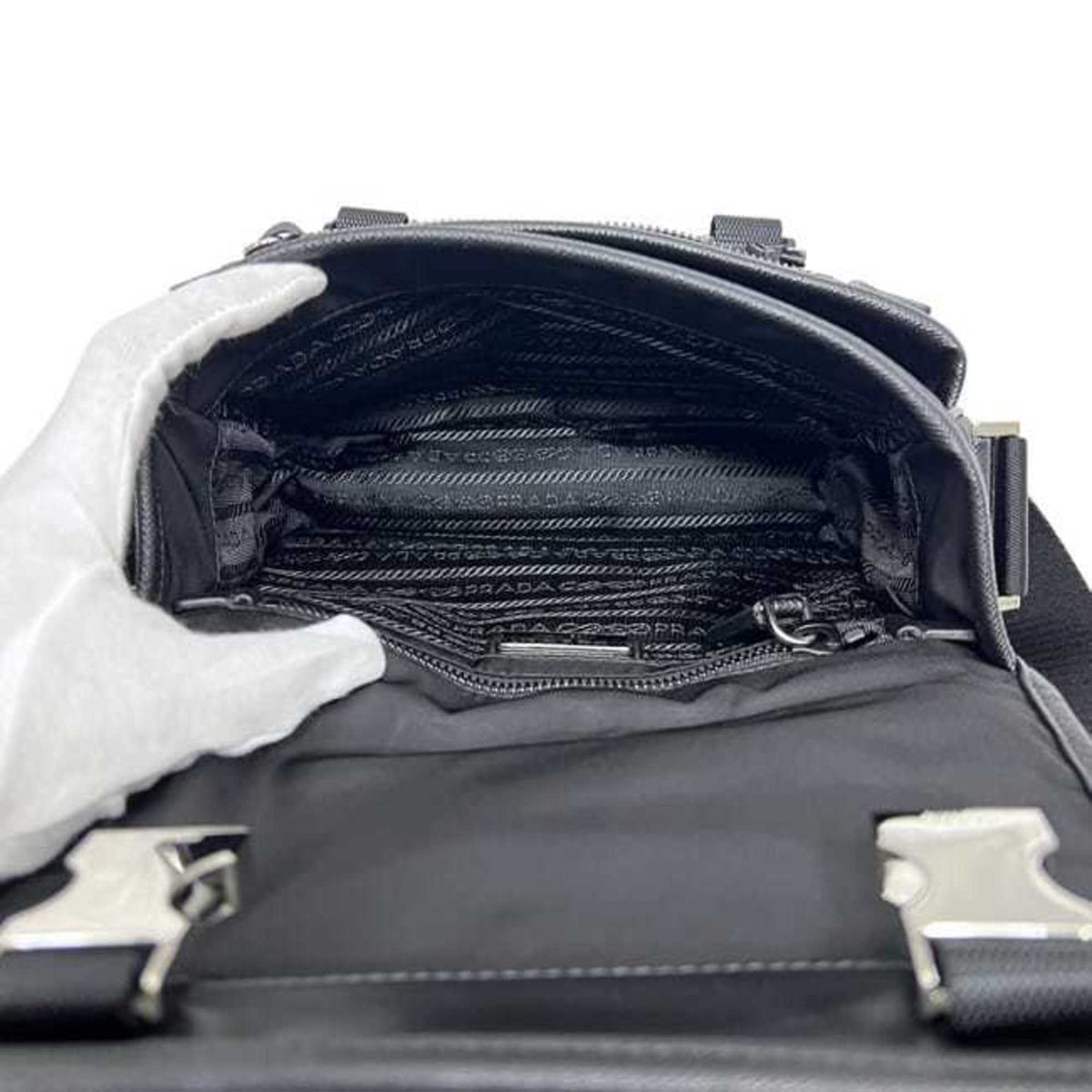 Prada Black Nero Nylon Leather Shoulder Bag (Pre-Owned)