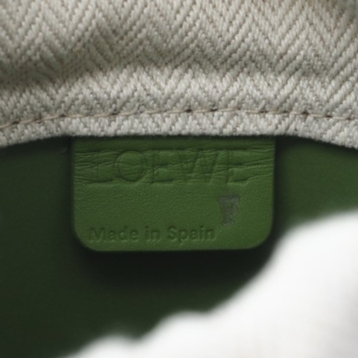 Loewe Green Canvas Leather Shoulder Bag (Pre-Owned)