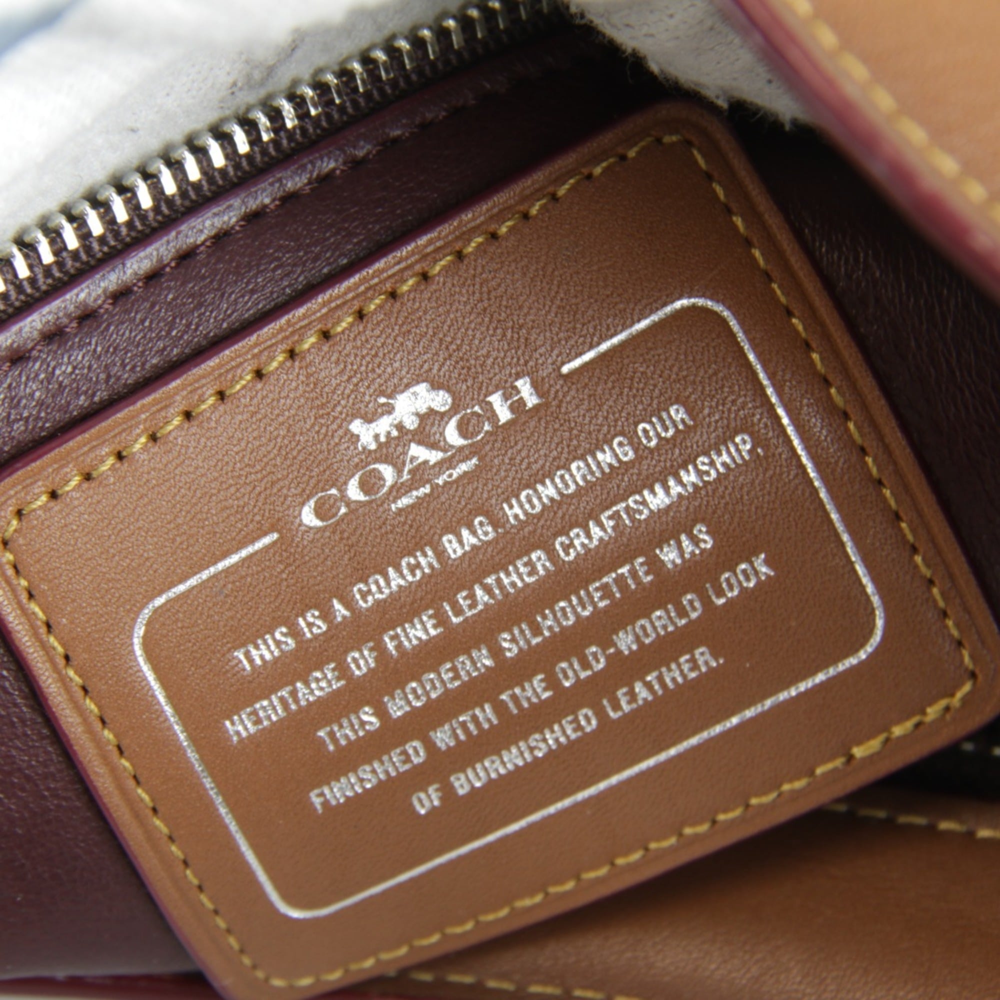 Coach Brown Leather Shoulder Bag (Pre-Owned)