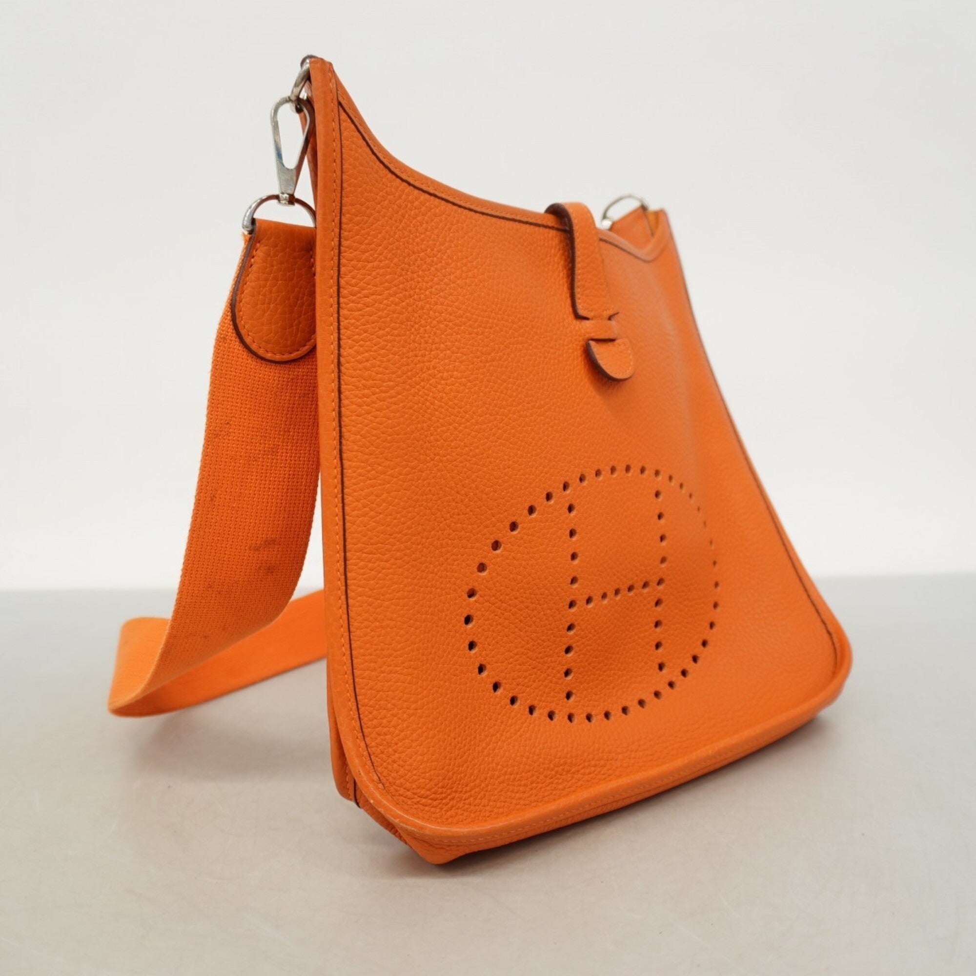 Hermes Orange Taurillon Clemence Leather Shoulder Bag (Pre-Owned)