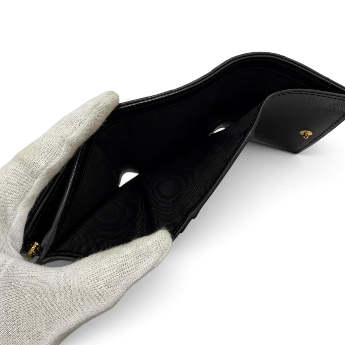 Christian Dior Black Leather Wallet (Tri-Fold) (Pre-Owned)