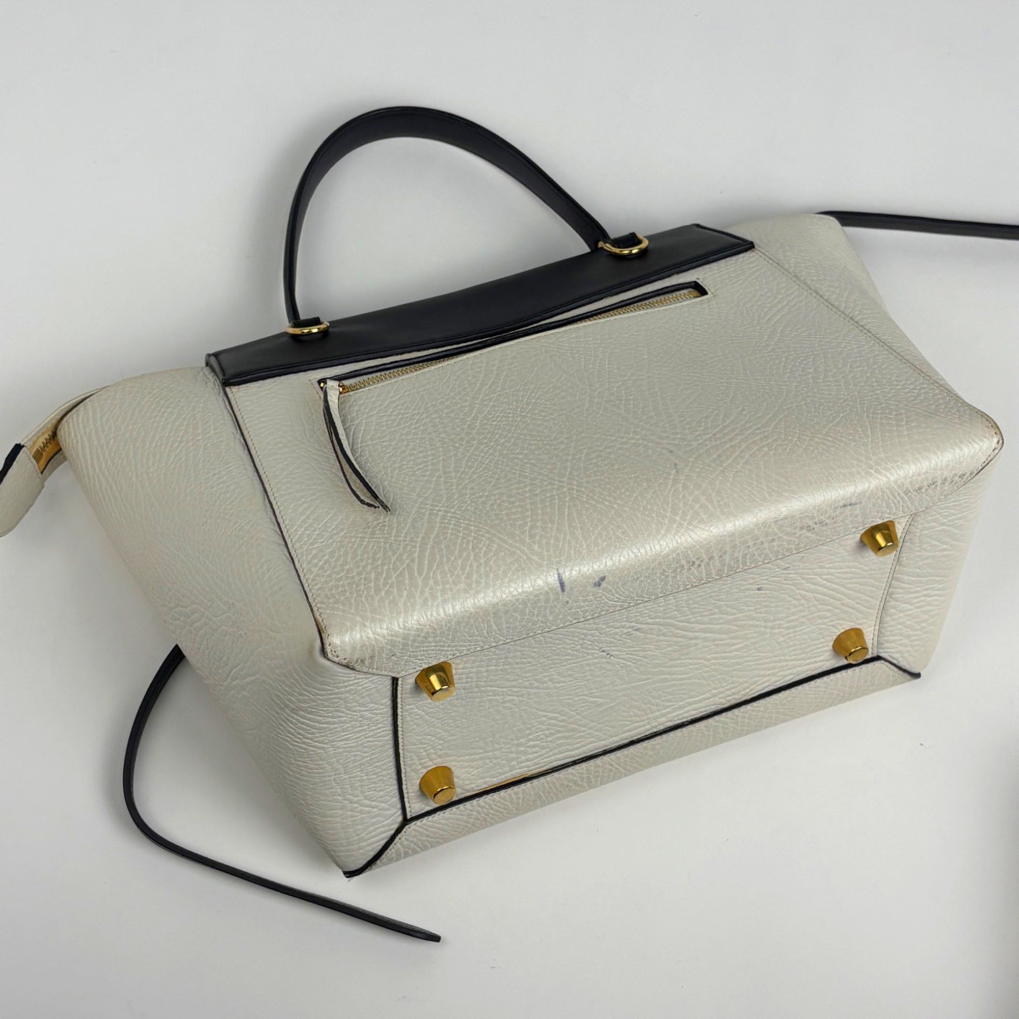 Celine Navy White Leather Handbag (Pre-Owned)