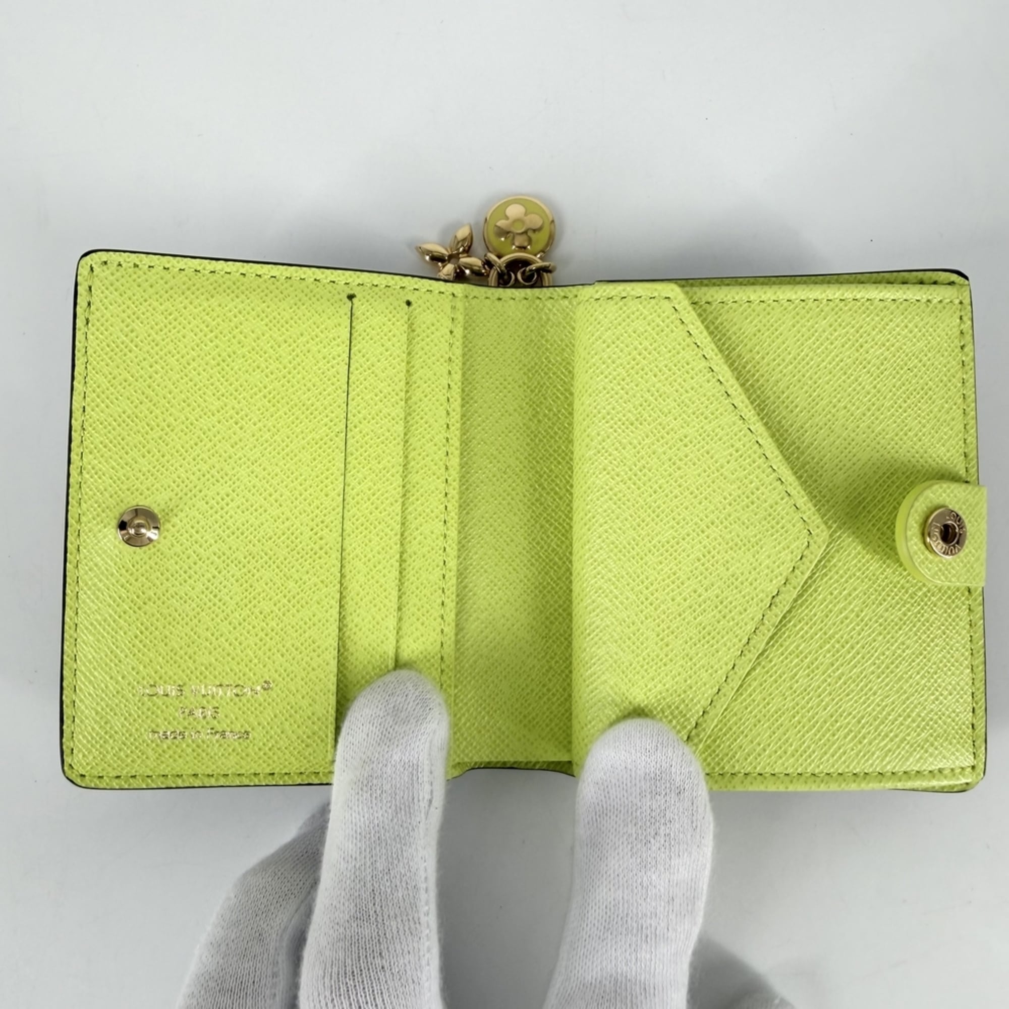 Louis Vuitton Monogram Brown Yellow Monogram Canvas Wallet (Bi-Fold) (Pre-Owned)