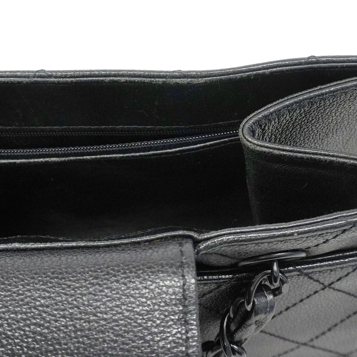 Chanel Black Grained Calfskin Tote Bag (Pre-Owned)