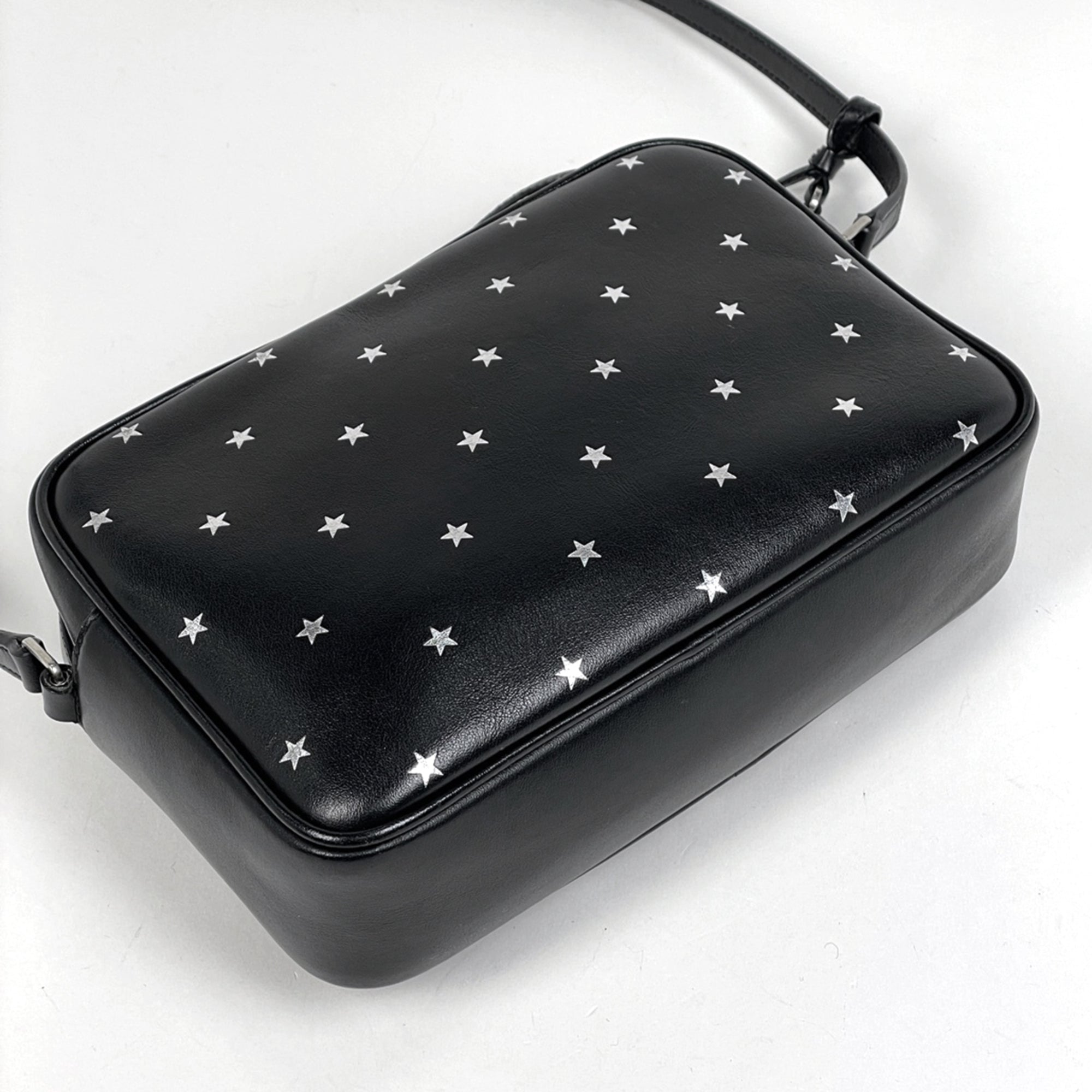 Yves Saint Laurent Black Leather Shoulder Bag (Pre-Owned)