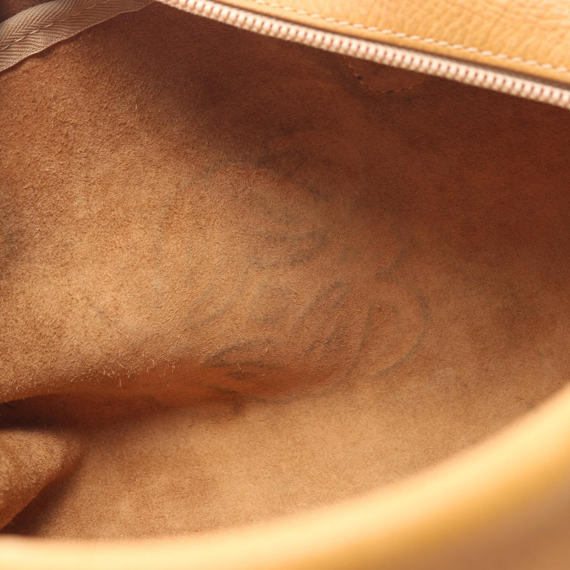 Loewe Brown Leather Handbag (Pre-Owned)