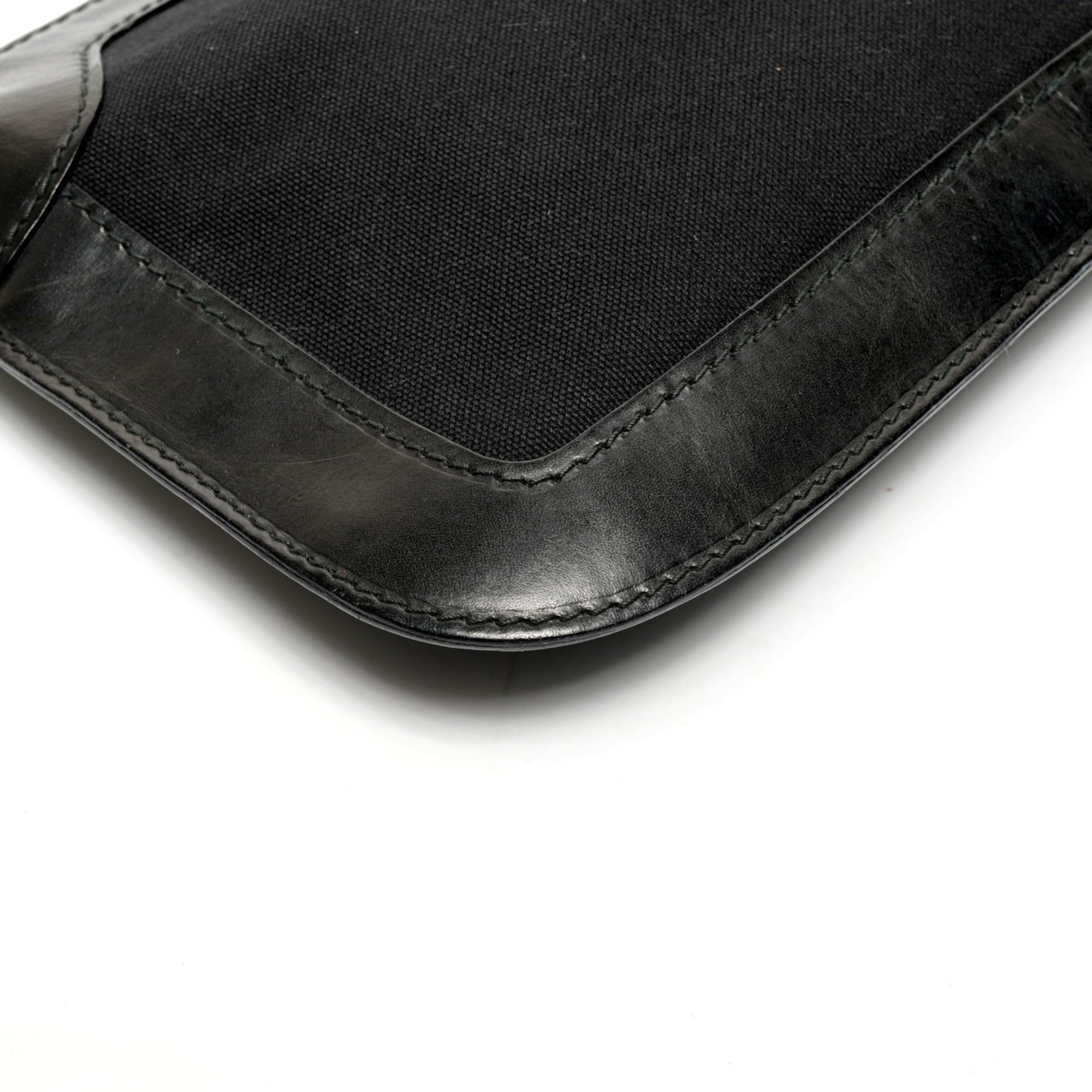 Valentino Black Shoulder Bag (Pre-Owned)