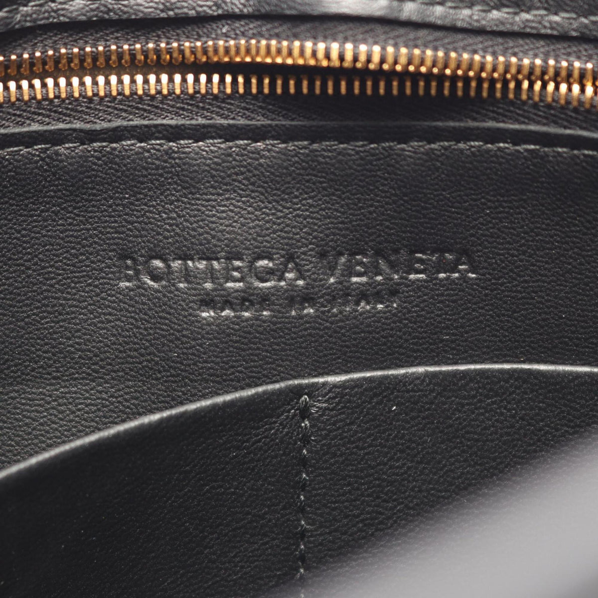 Bottega Veneta Navy Suede Handbag Shoulder Bag (Pre-Owned)