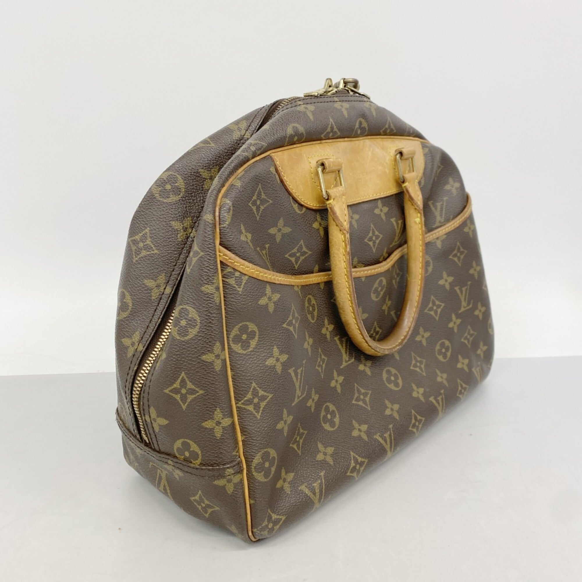 Louis Vuitton Brown Handbag (Pre-Owned)
