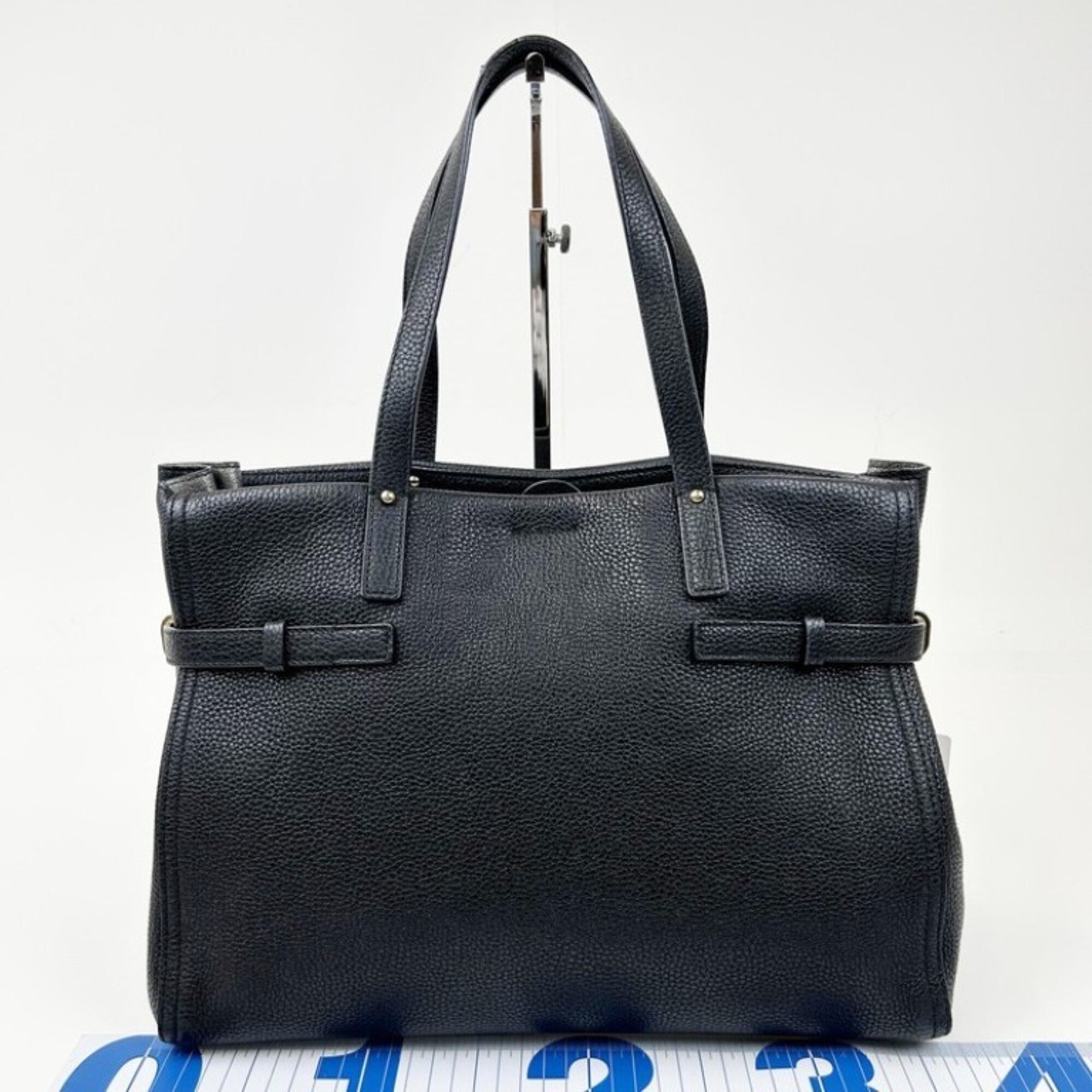 Salvatore Ferragamo Gancini Black Leather Handbag Shoulder Bag Tote Bag (Pre-Owned)