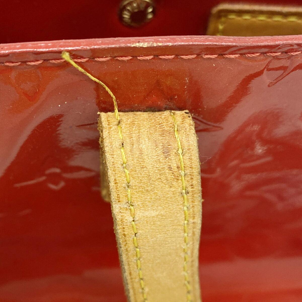 Louis Vuitton Rouge Handbag (Pre-Owned)