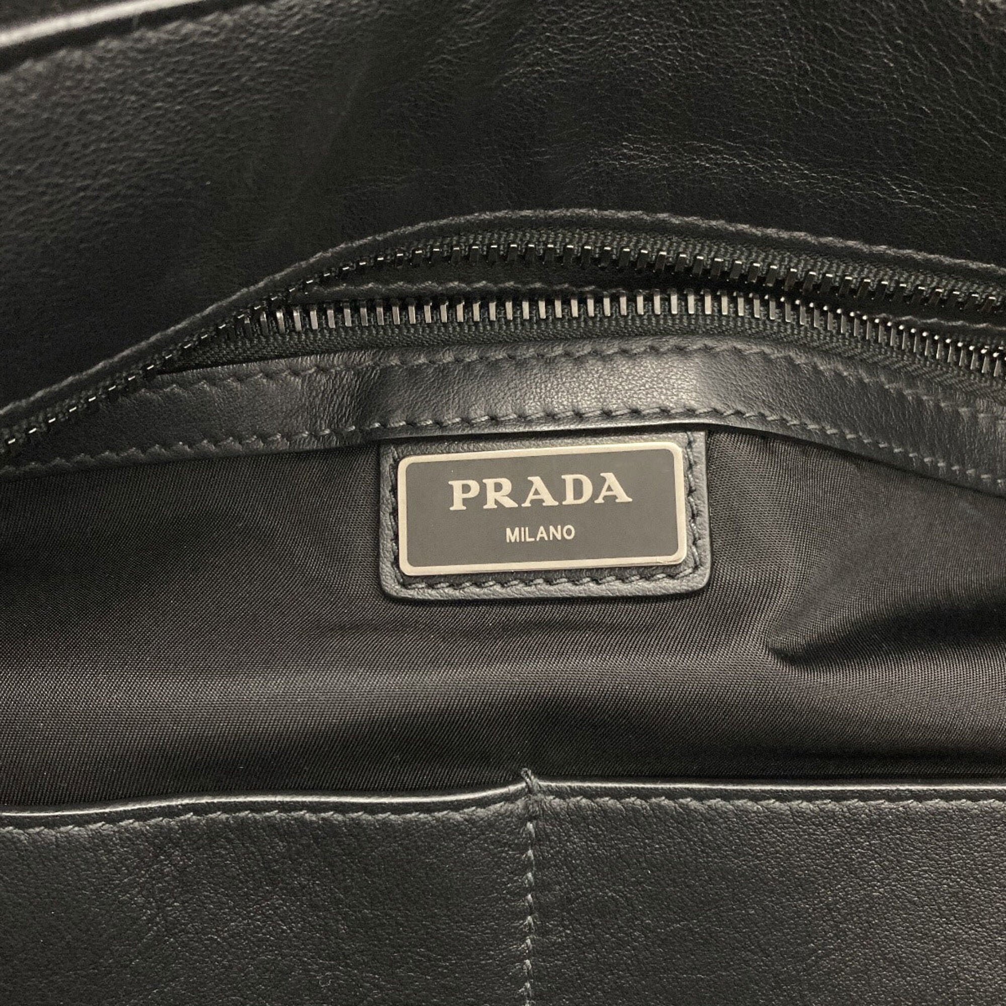 Prada Black Leather Tote Bag (Pre-Owned)