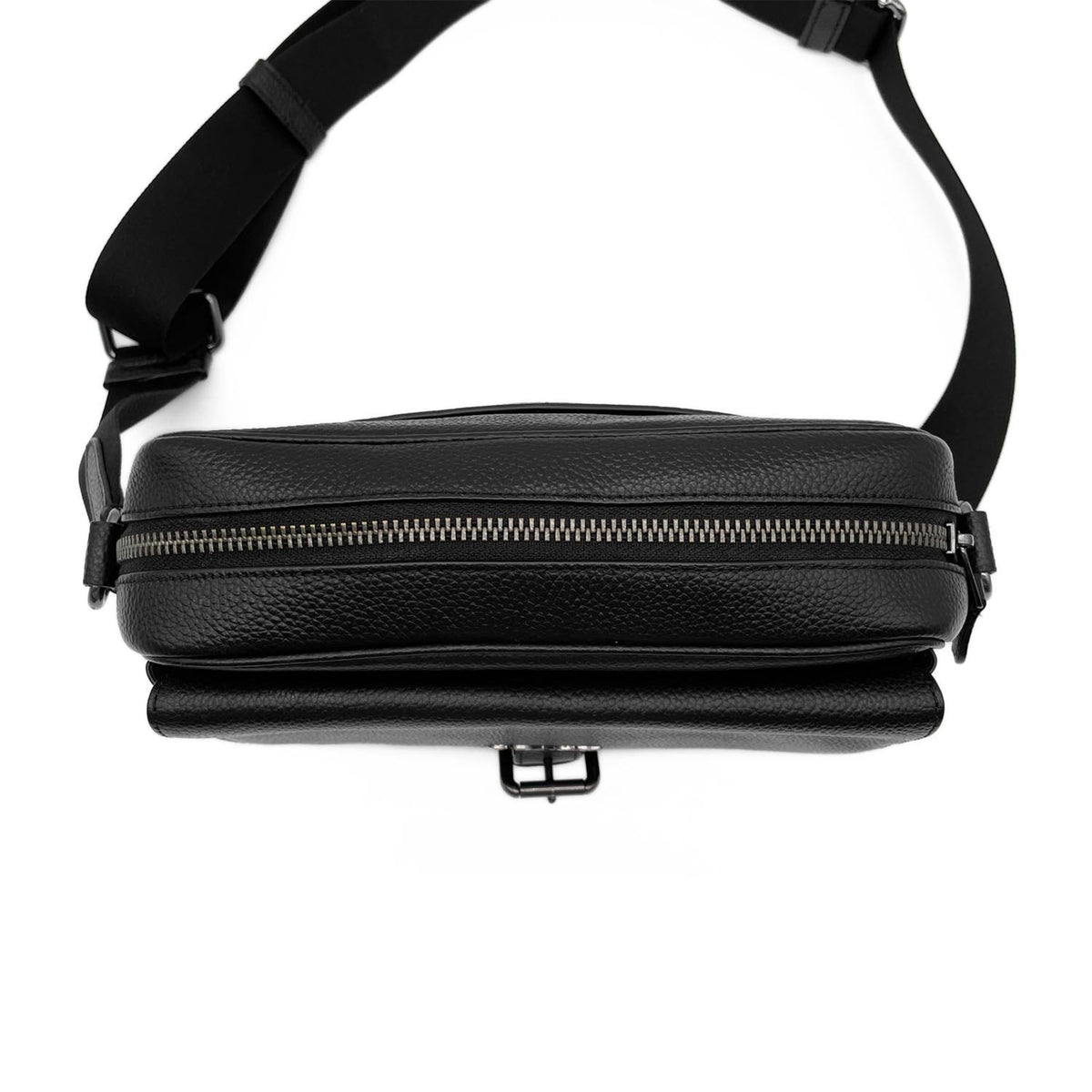 Coach Black Leather Shoulder Bag (Pre-Owned)