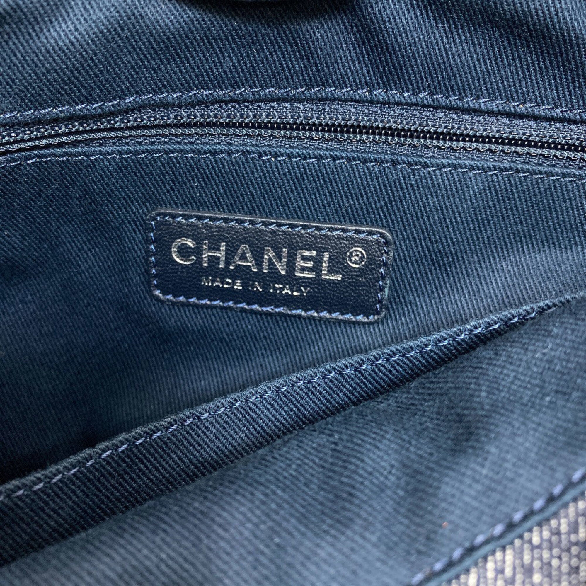 Chanel Navy Canvas Tote Bag (Pre-Owned)