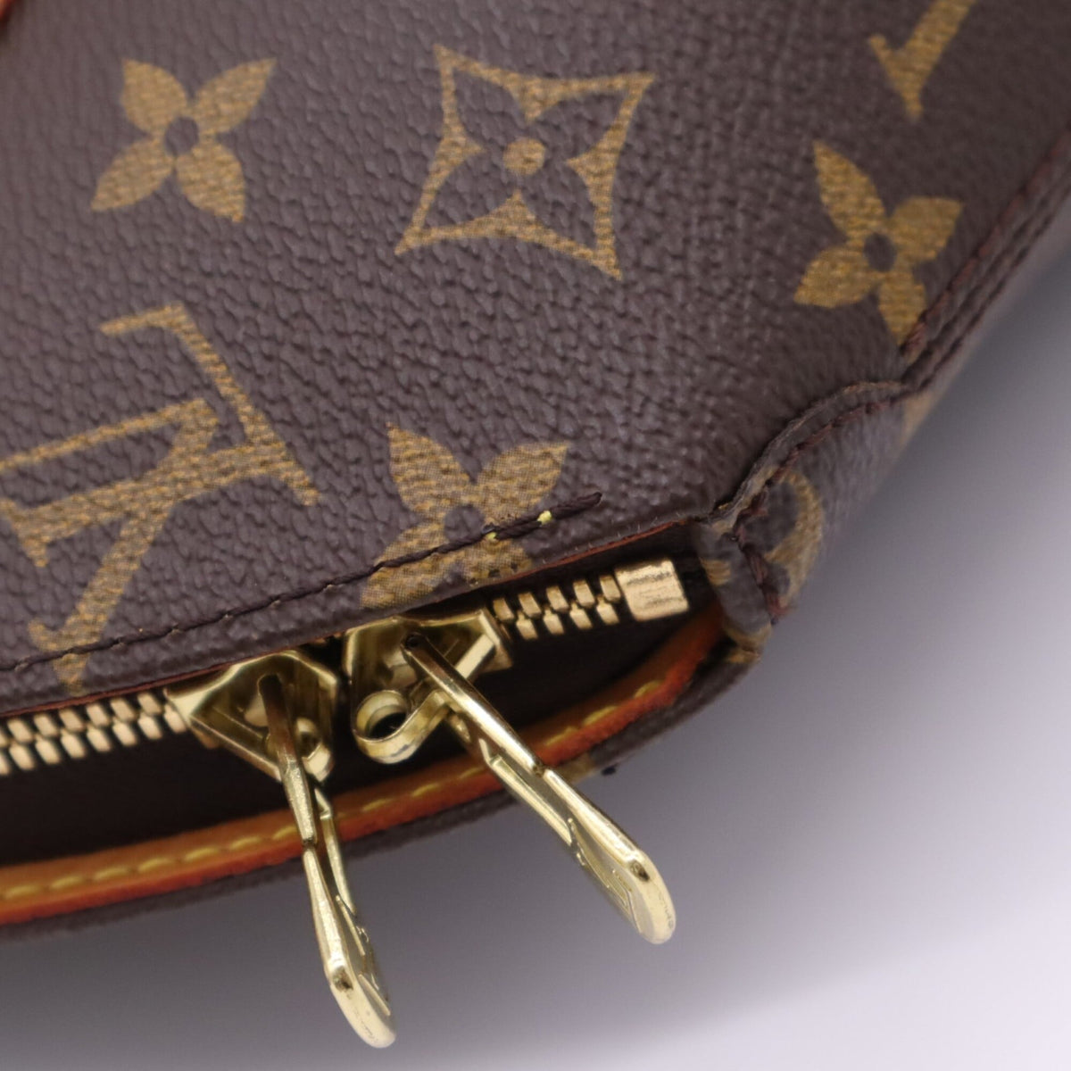 Louis Vuitton Beige Brown Coated Canvas Leather Handbag (Pre-Owned)