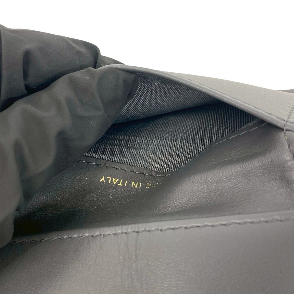 Chanel Gray Leather Wallet (Tri-Fold) (Pre-Owned)