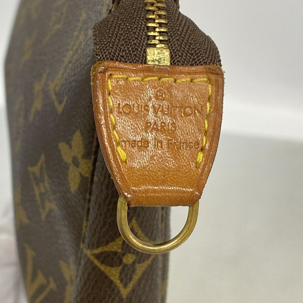 Louis Vuitton Brown Pouch (Pre-Owned)