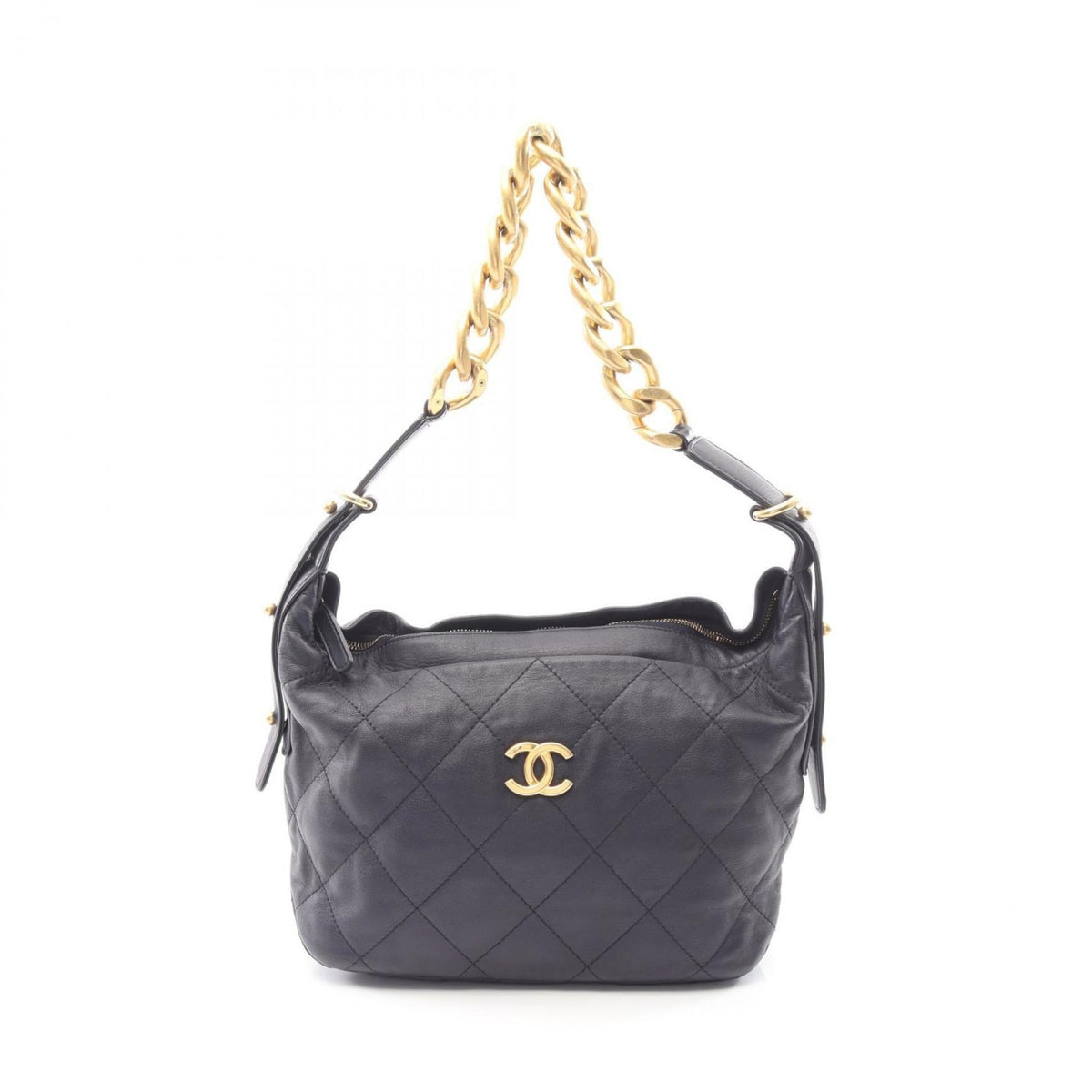 Chanel Navy Leather Handbag Shoulder Bag (Pre-Owned)