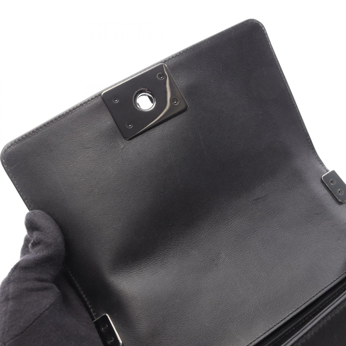 Chanel Black Leather Handbag Shoulder Bag (Pre-Owned)