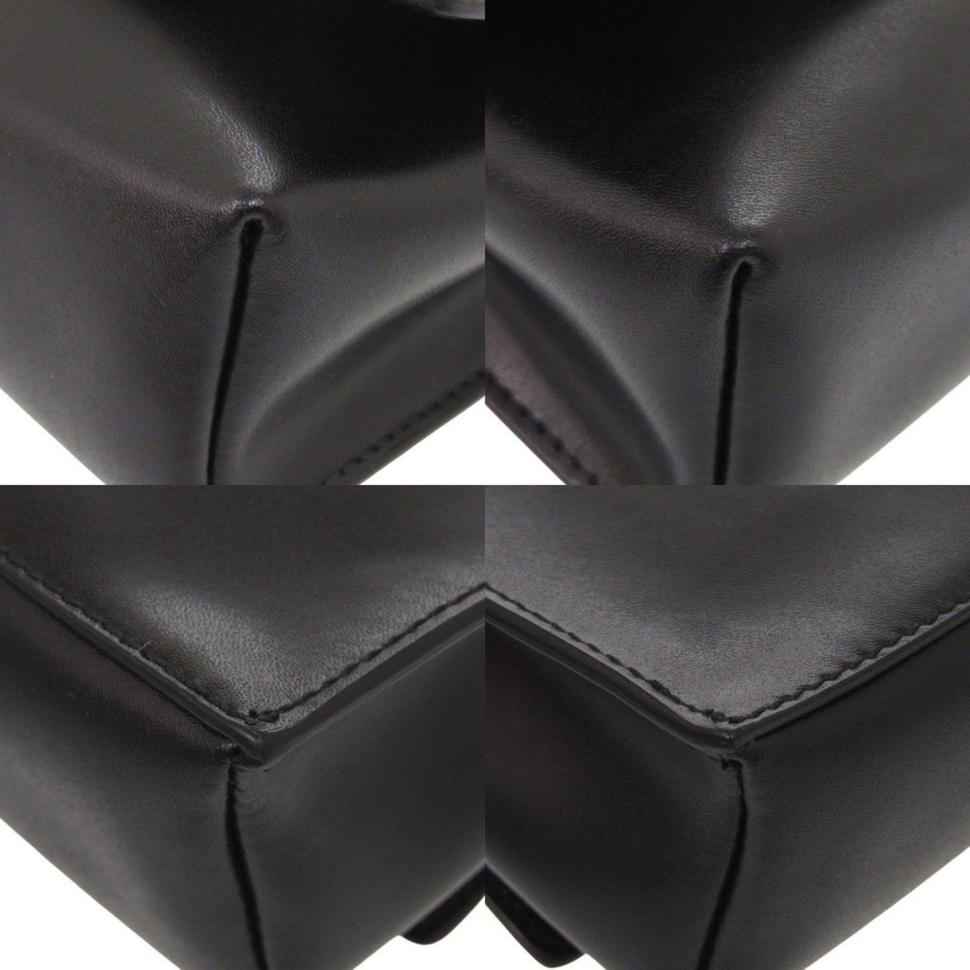 Salvatore Ferragamo Black Leather Shoulder Bag (Pre-Owned)