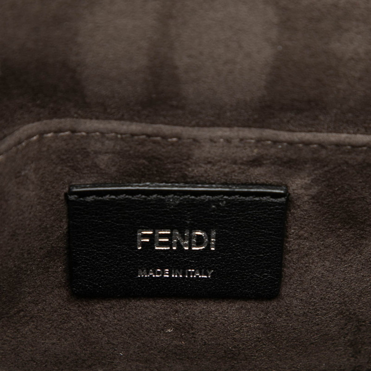 Fendi Pink Leather Shoulder Bag (Pre-Owned)