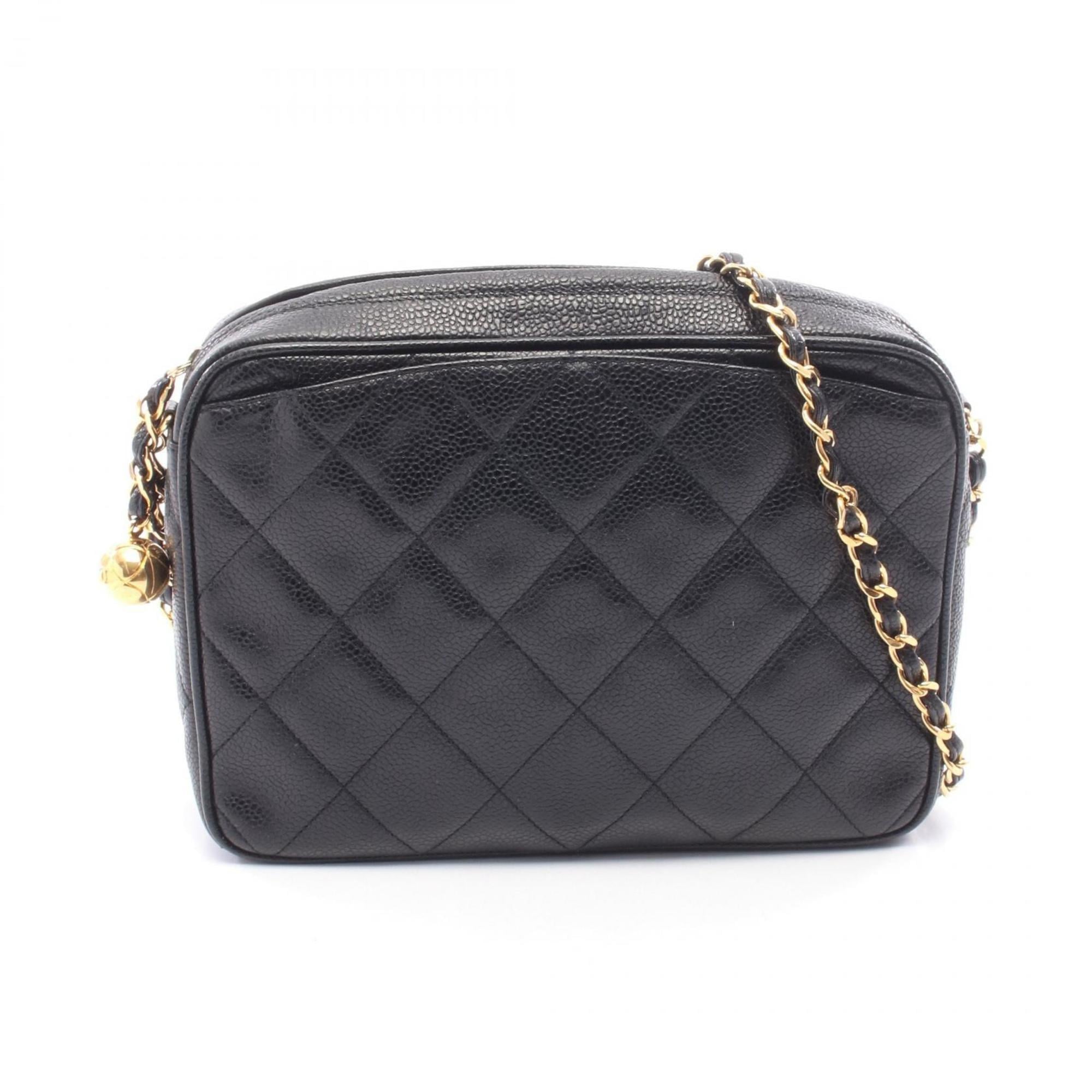 Chanel Black Leather Shoulder Bag (Pre-Owned)
