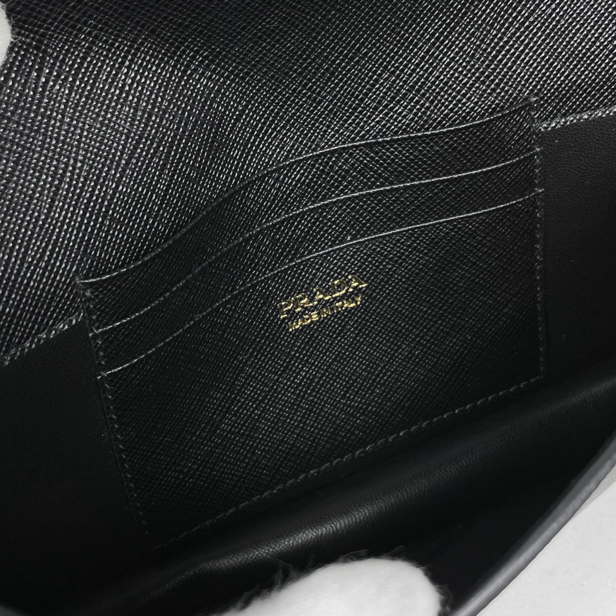 Prada Black Leather Shoulder Bag (Pre-Owned)