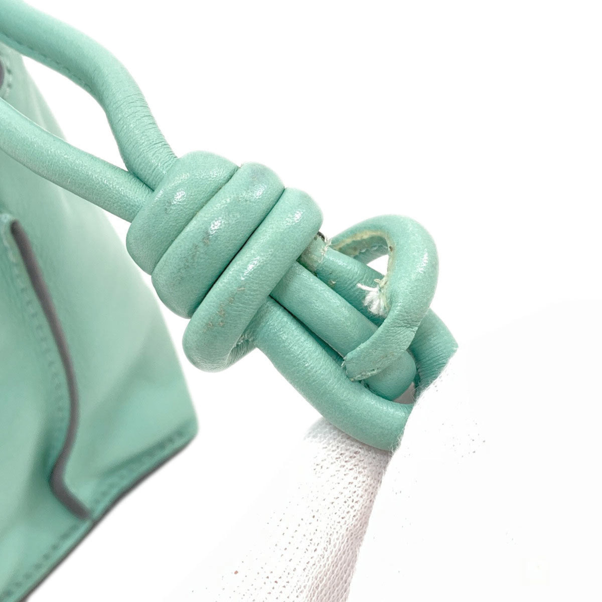 Loewe Green Leather Shoulder Bag (Pre-Owned)