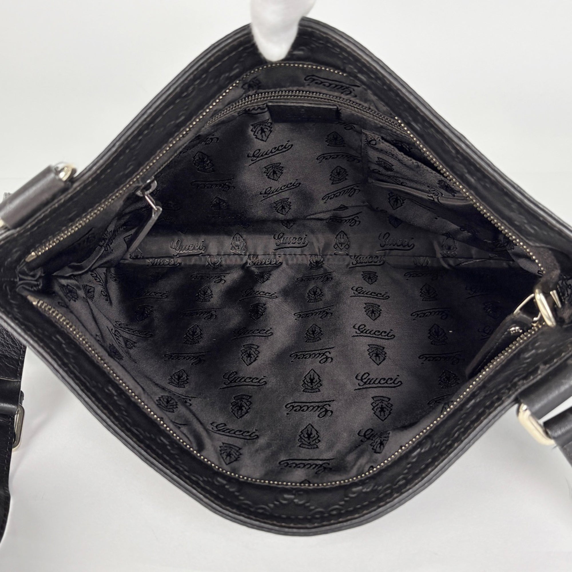 Gucci Guccissima Dark Brown Gg Leather Shoulder Bag (Pre-Owned)