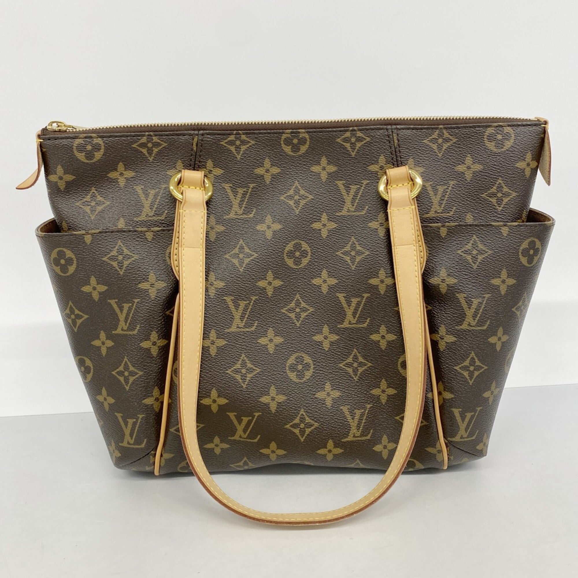 Louis Vuitton Brown Tote Bag (Pre-Owned)