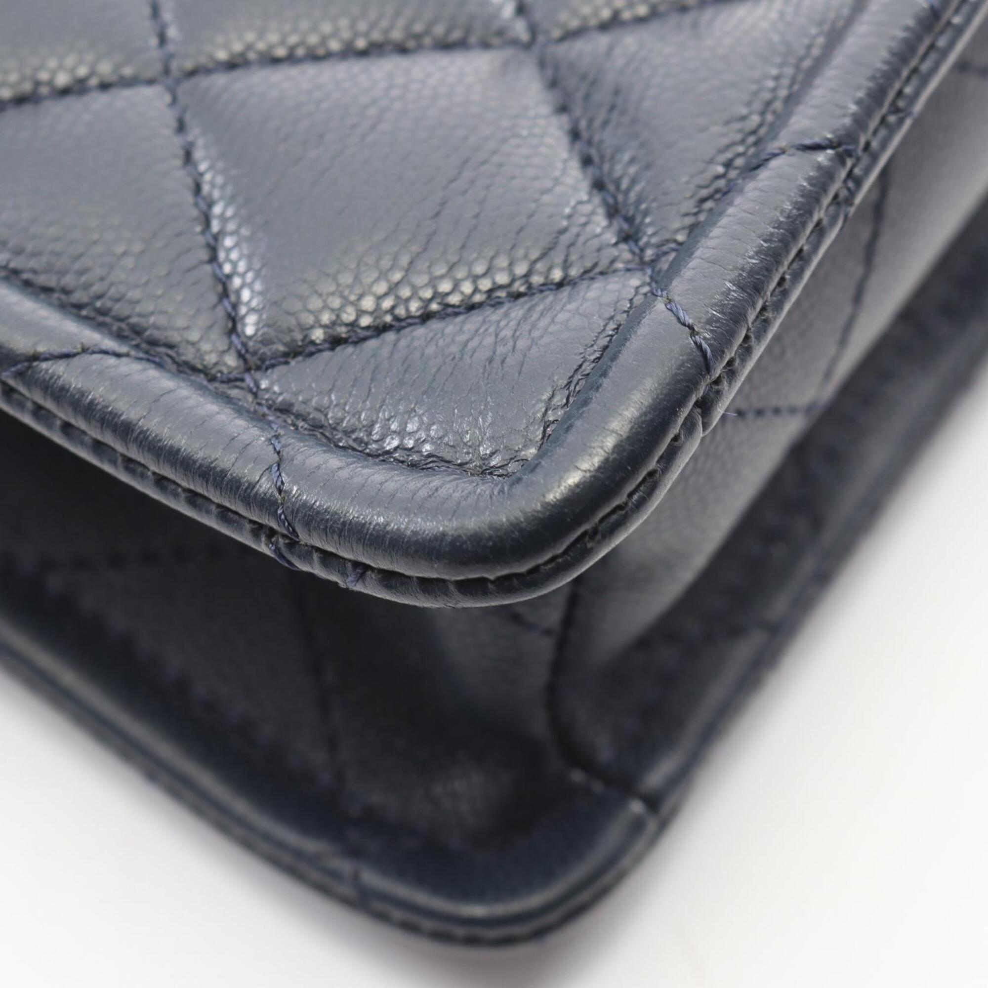 Chanel Matelasse Navy Leather Handbag Shoulder Bag (Pre-Owned)