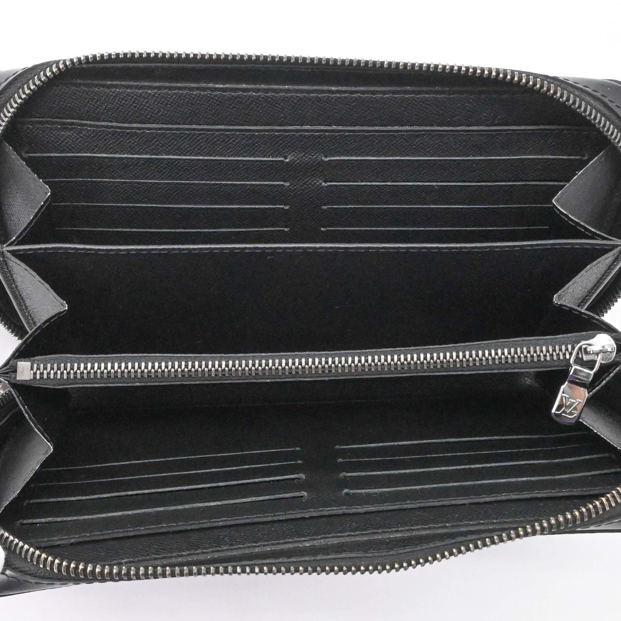 Louis Vuitton Black Monogram Eclipse Monogram Eclipse Long Wallet (Bi-Fold) (Pre-Owned)