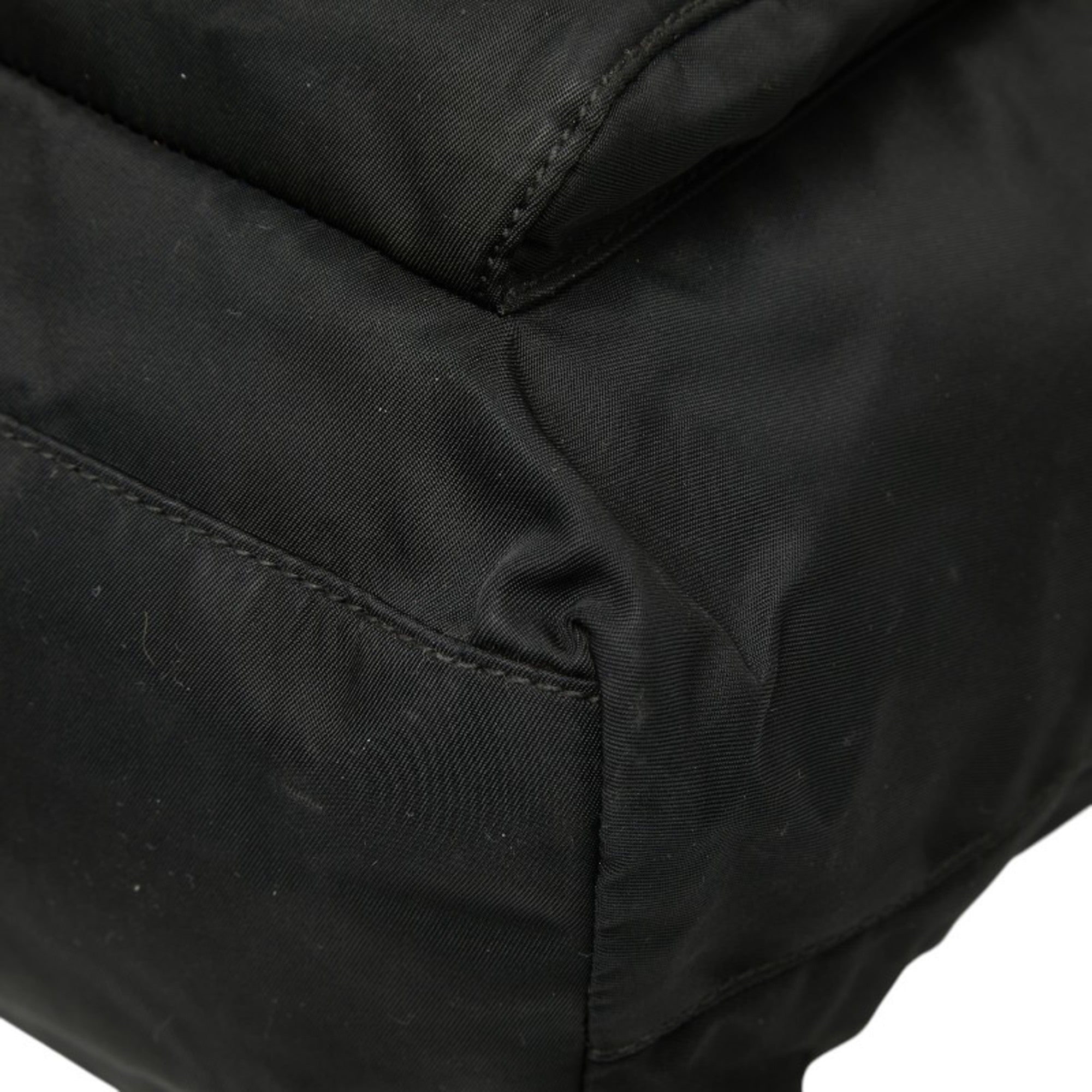 Prada Black Nylon Handbag (Pre-Owned)