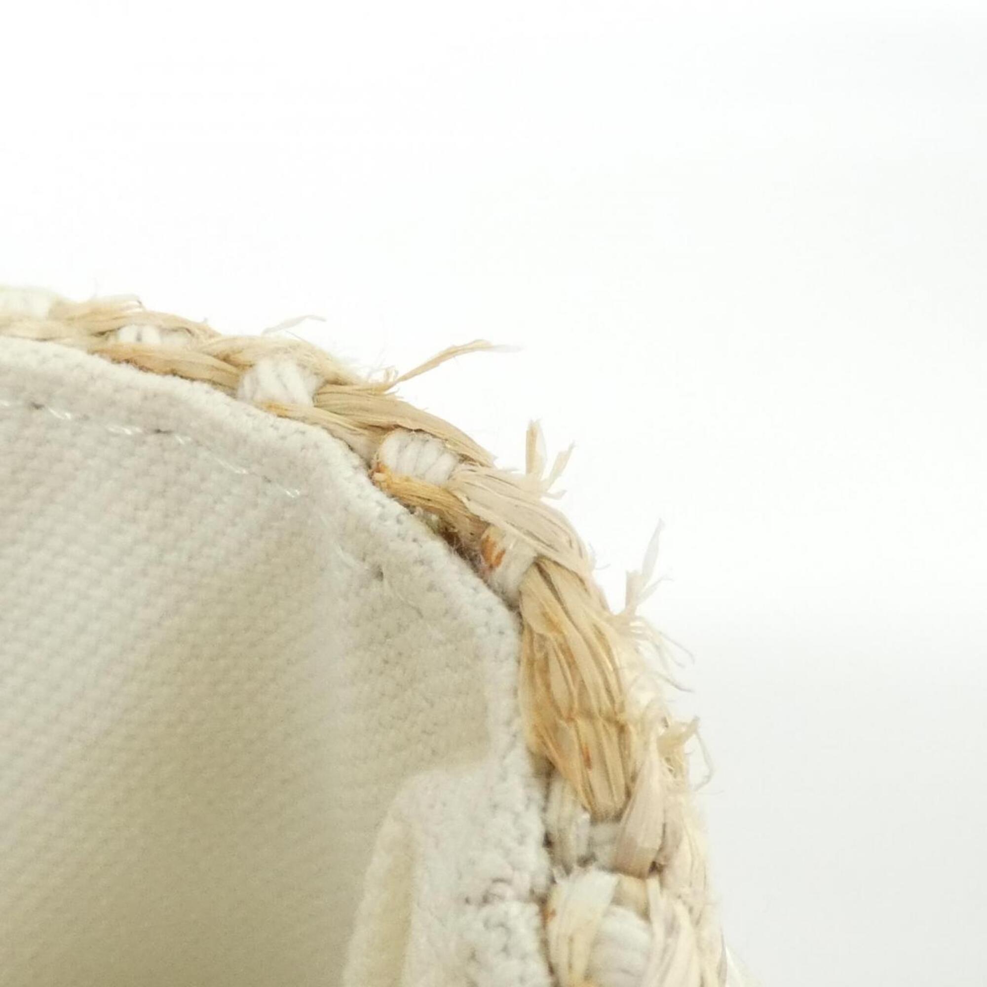 Chanel Beige Straw Grained Calfskin Handbag (Pre-Owned)