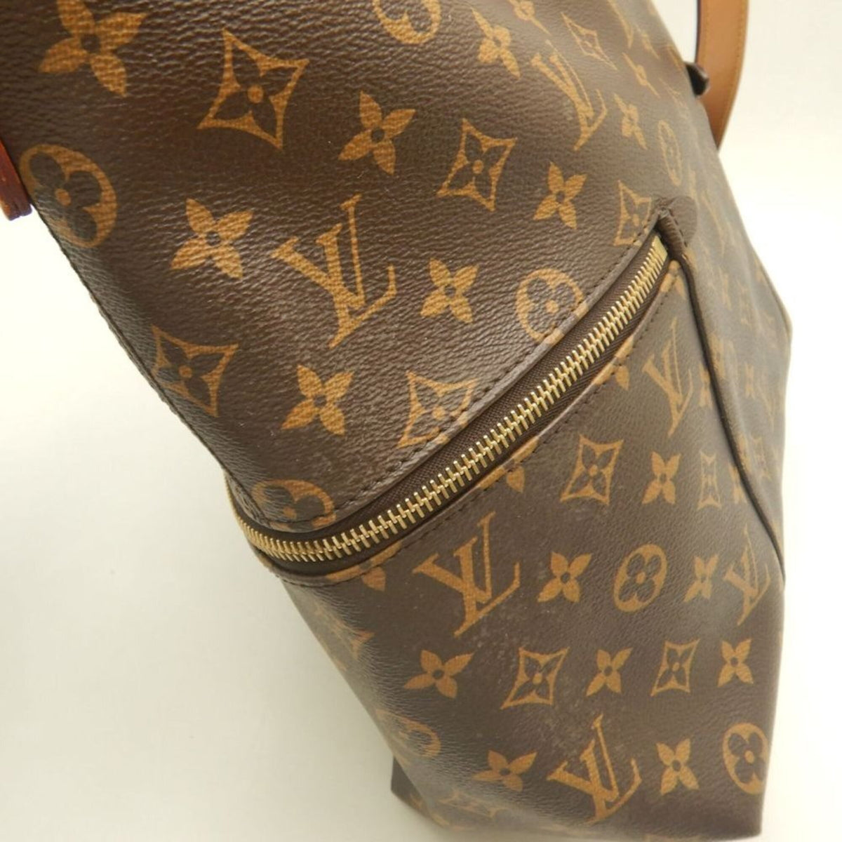 Louis Vuitton Monogram Brown Monogram Shoulder Bag (Pre-Owned)