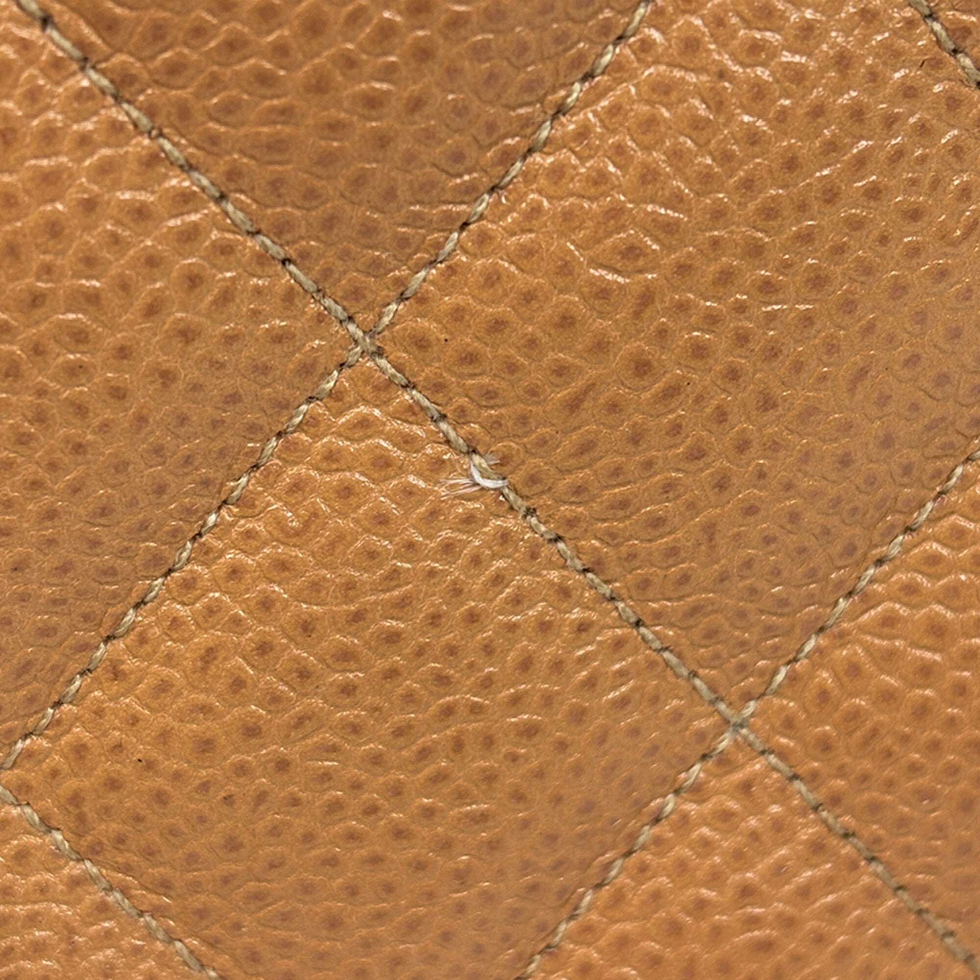 Chanel Beige Grained Calfskin Shoulder Bag (Pre-Owned)