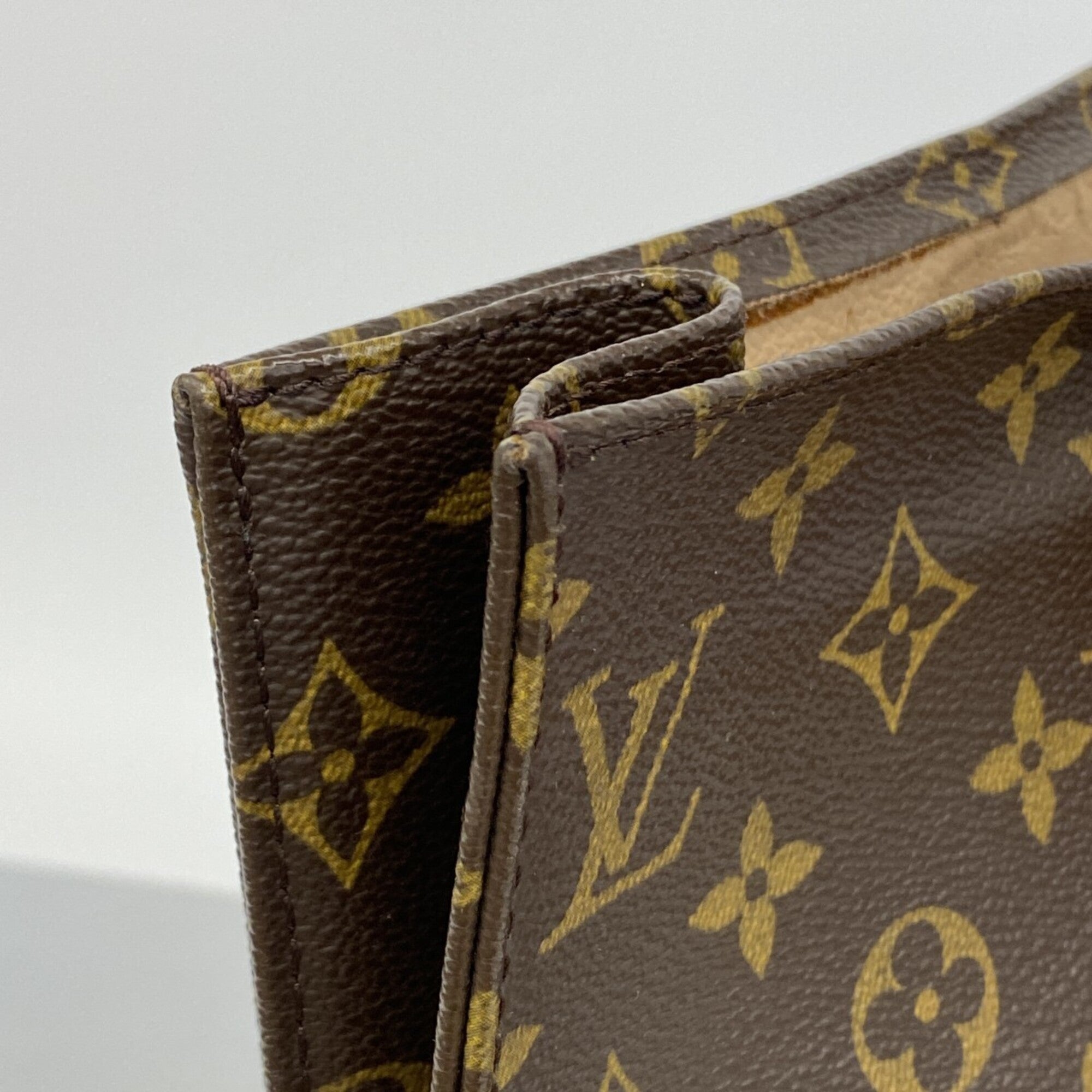 Louis Vuitton Brown Tote Bag (Pre-Owned)