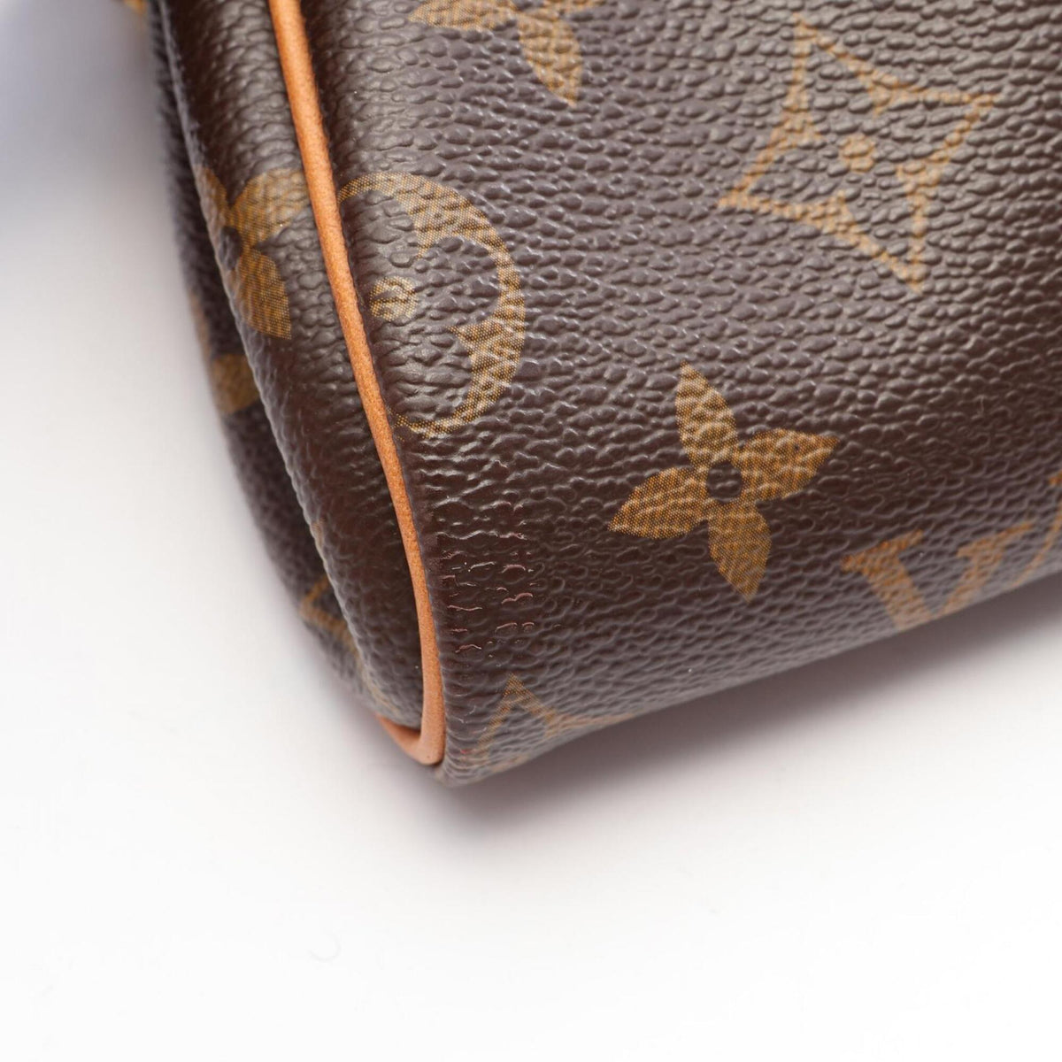 Louis Vuitton Brown Monogram Coated Canvas Leather Monogram Handbag Shoulder Bag (Pre-Owned)