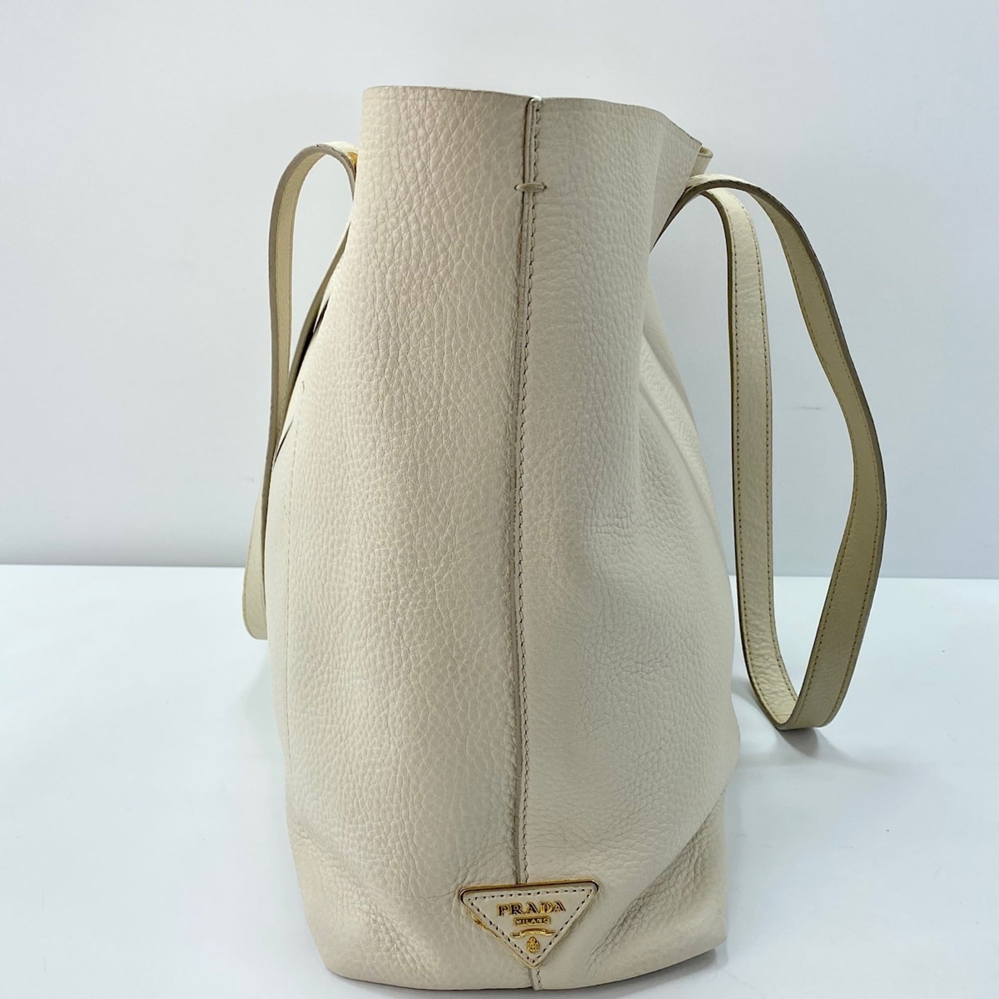 Prada White Leather Tote Bag (Pre-Owned)