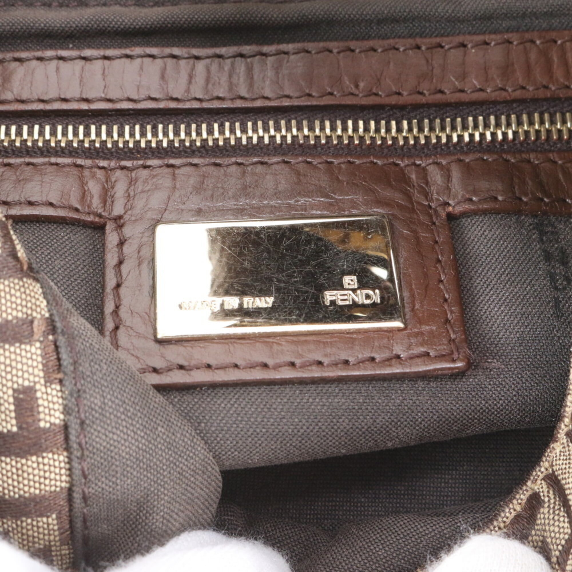 Fendi Brown Leather Canvas Shoulder Bag (Pre-Owned)