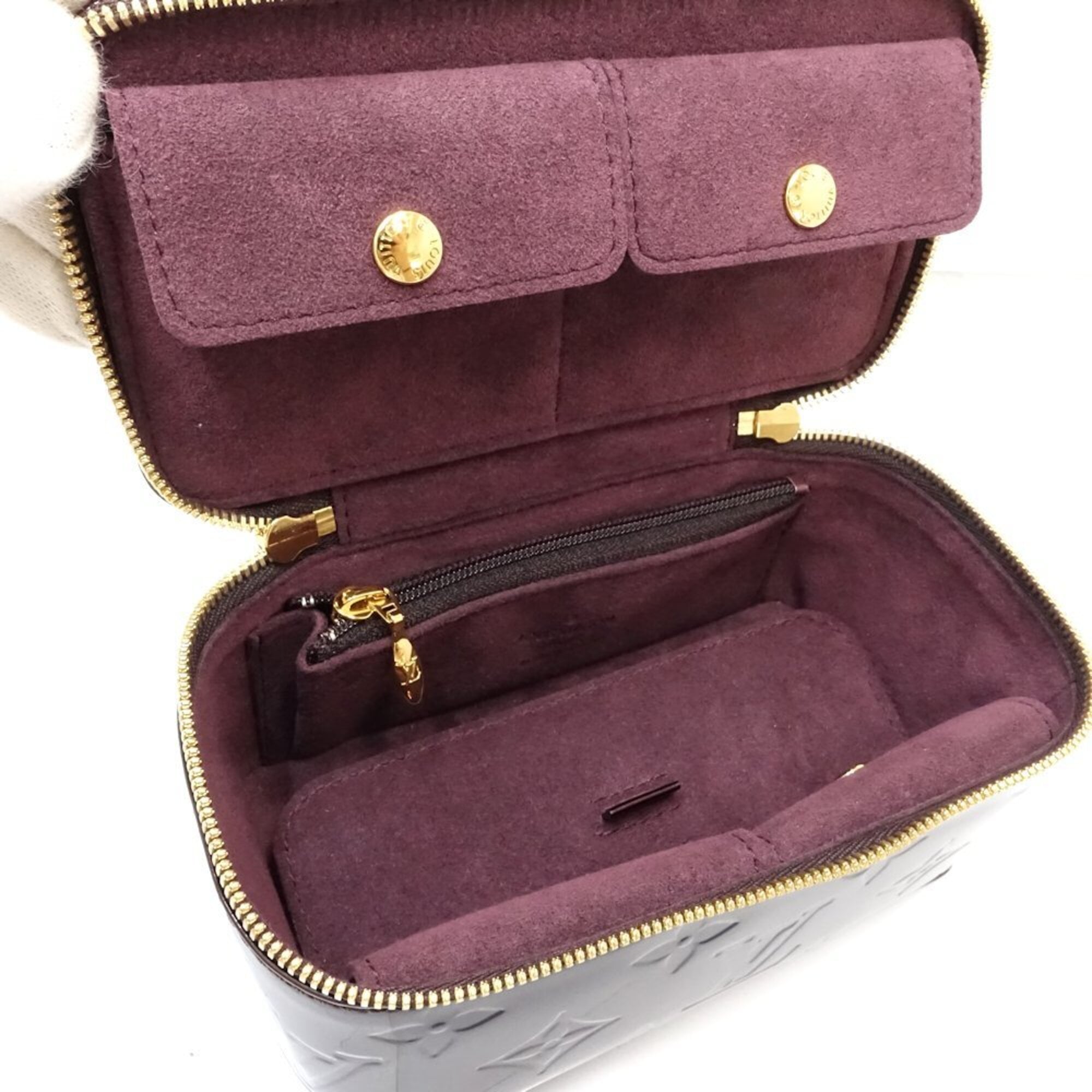 Louis Vuitton Amarante Monogram Vernis Pouch (Pre-Owned)