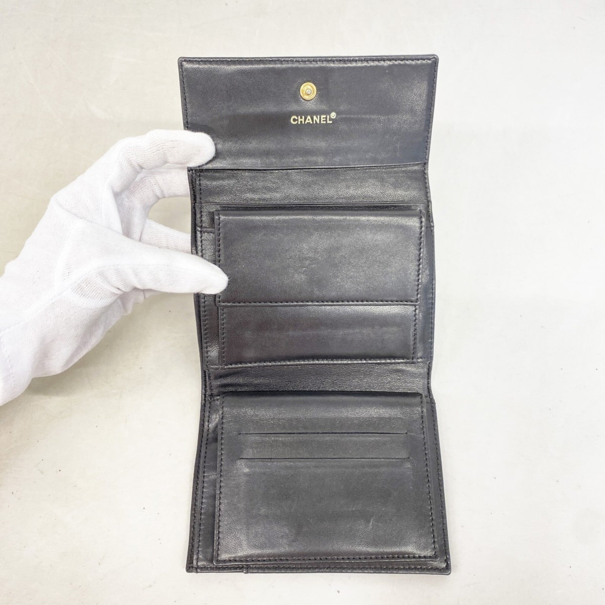 Chanel Black Leather Wallet (Tri-Fold) (Pre-Owned)